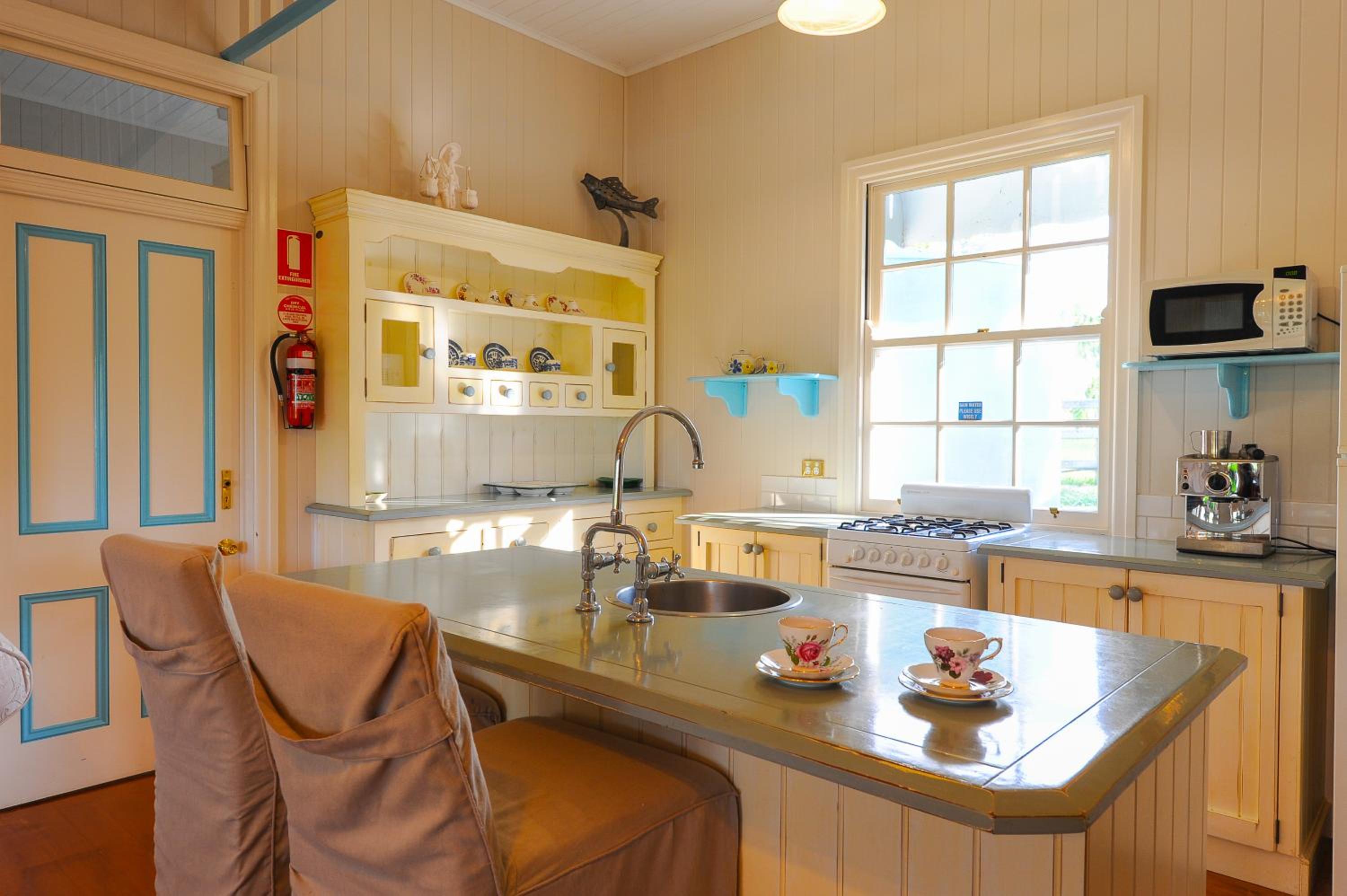 Samford Lakes Rural Accommodation