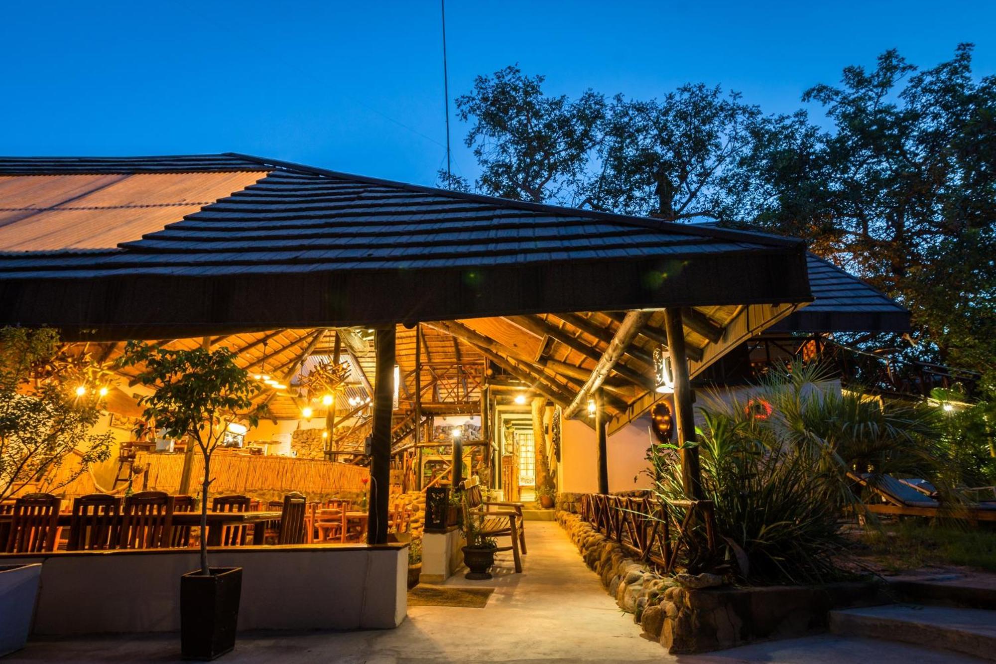 Pezulu Tree House Lodge