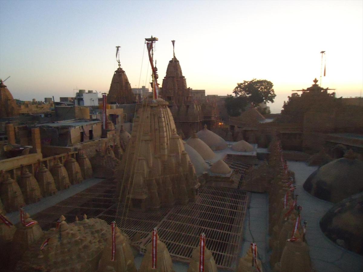 Photo 10