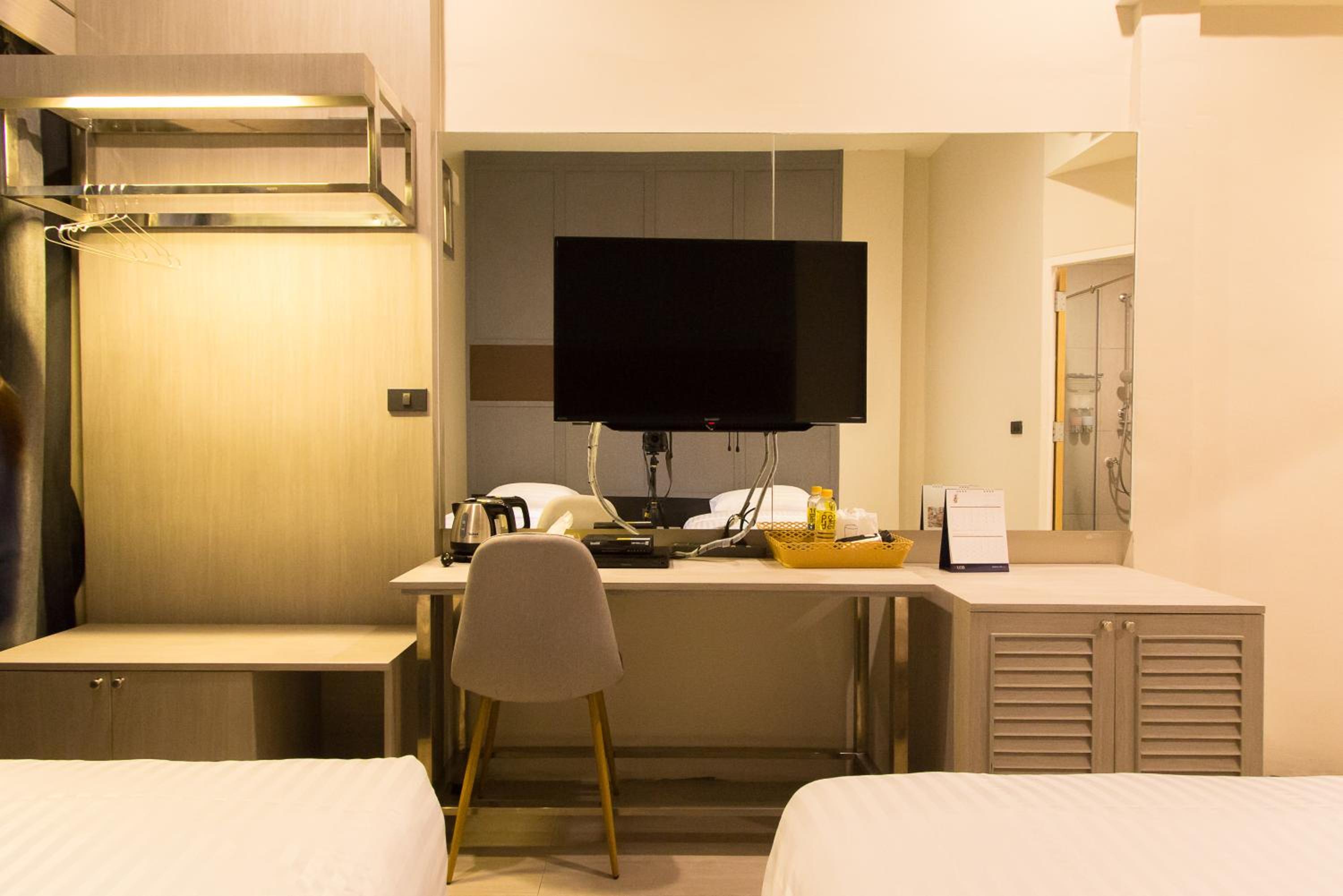 Lazy Sunday hostel