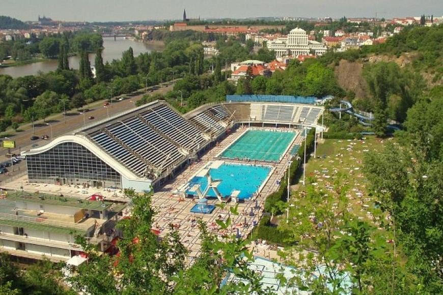 flat 18 minutes from Vaclavske namesti
