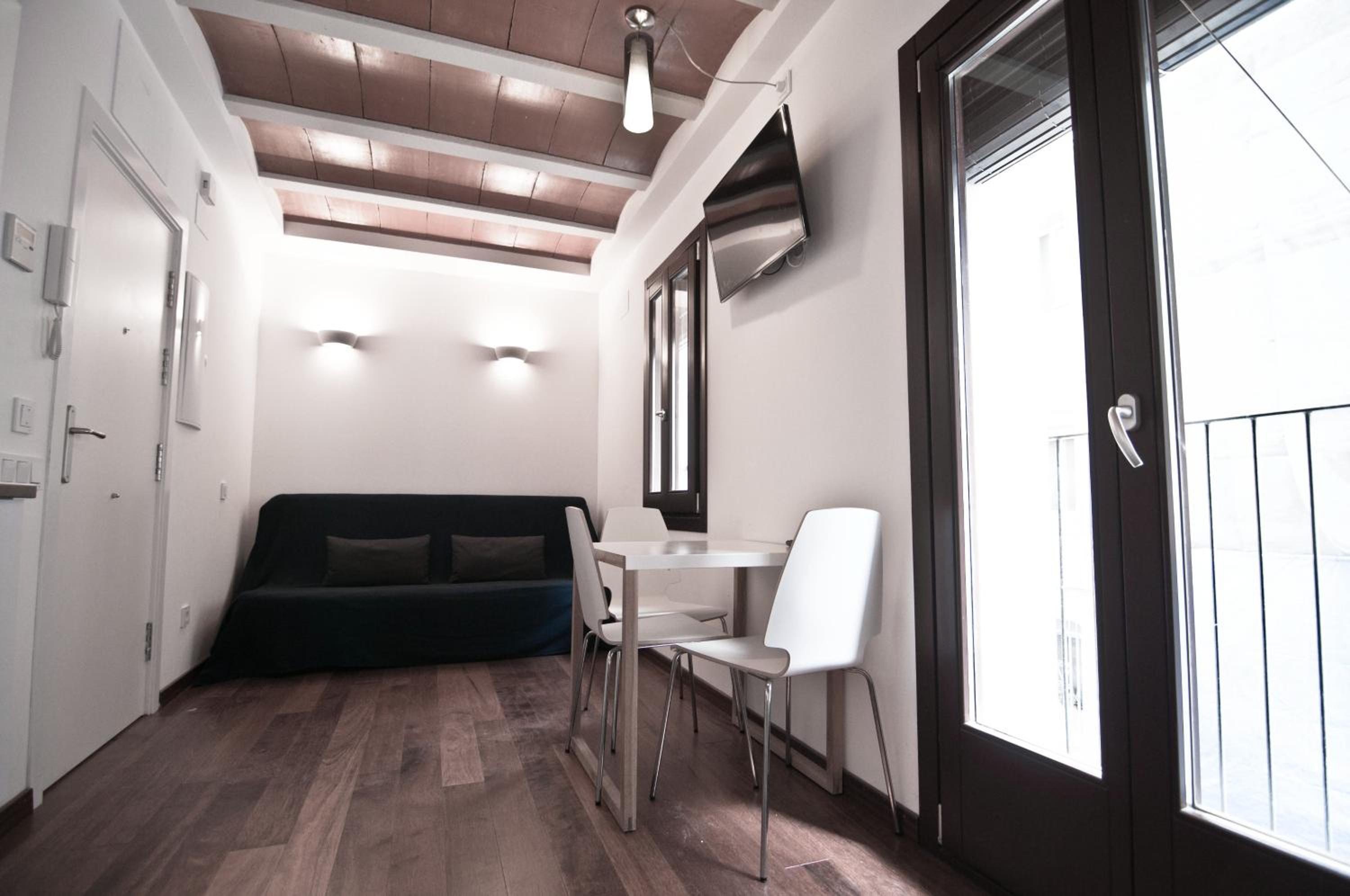 Barcelona Beach Apartments