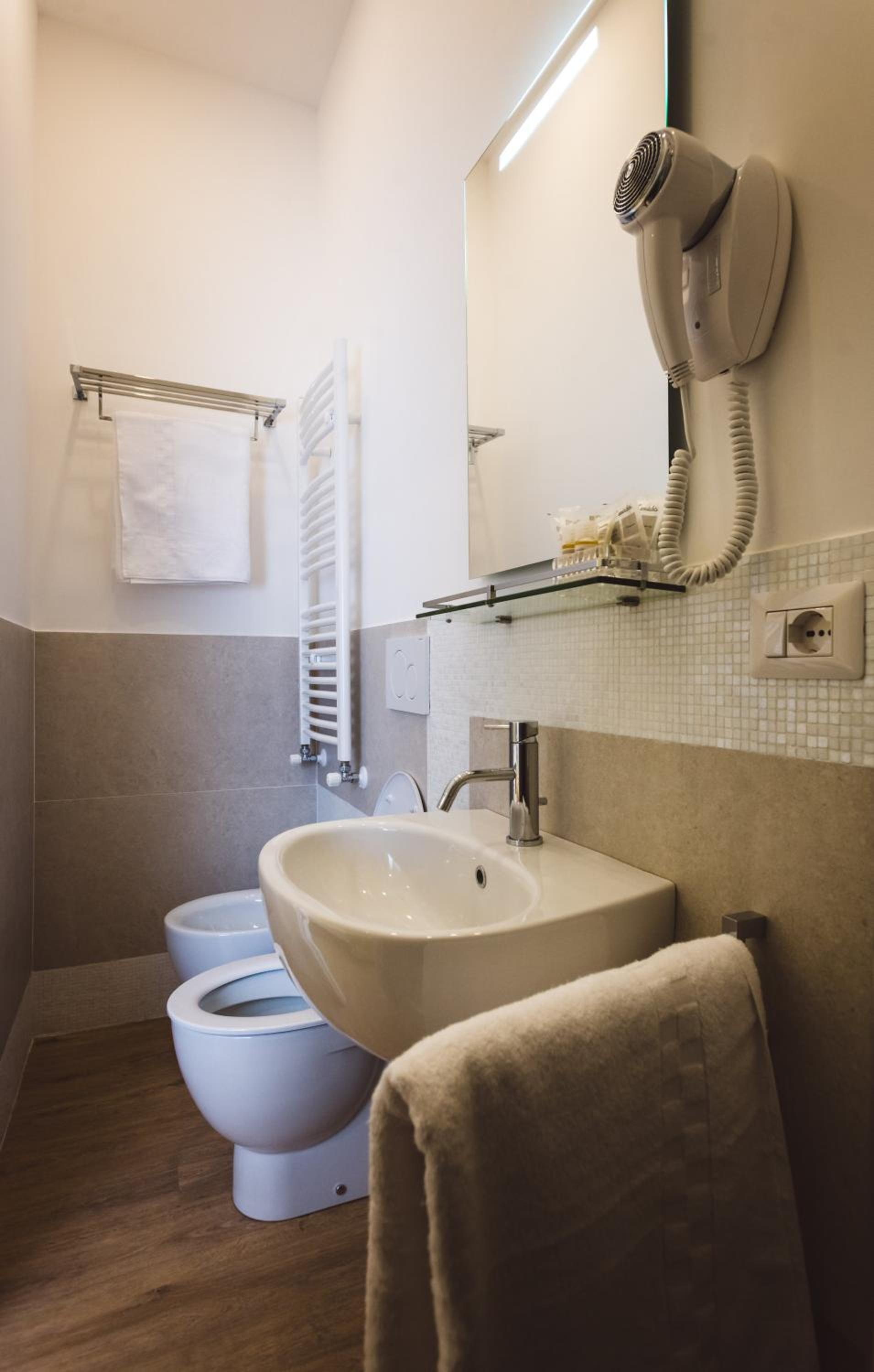 Angelina Rooms in Rome