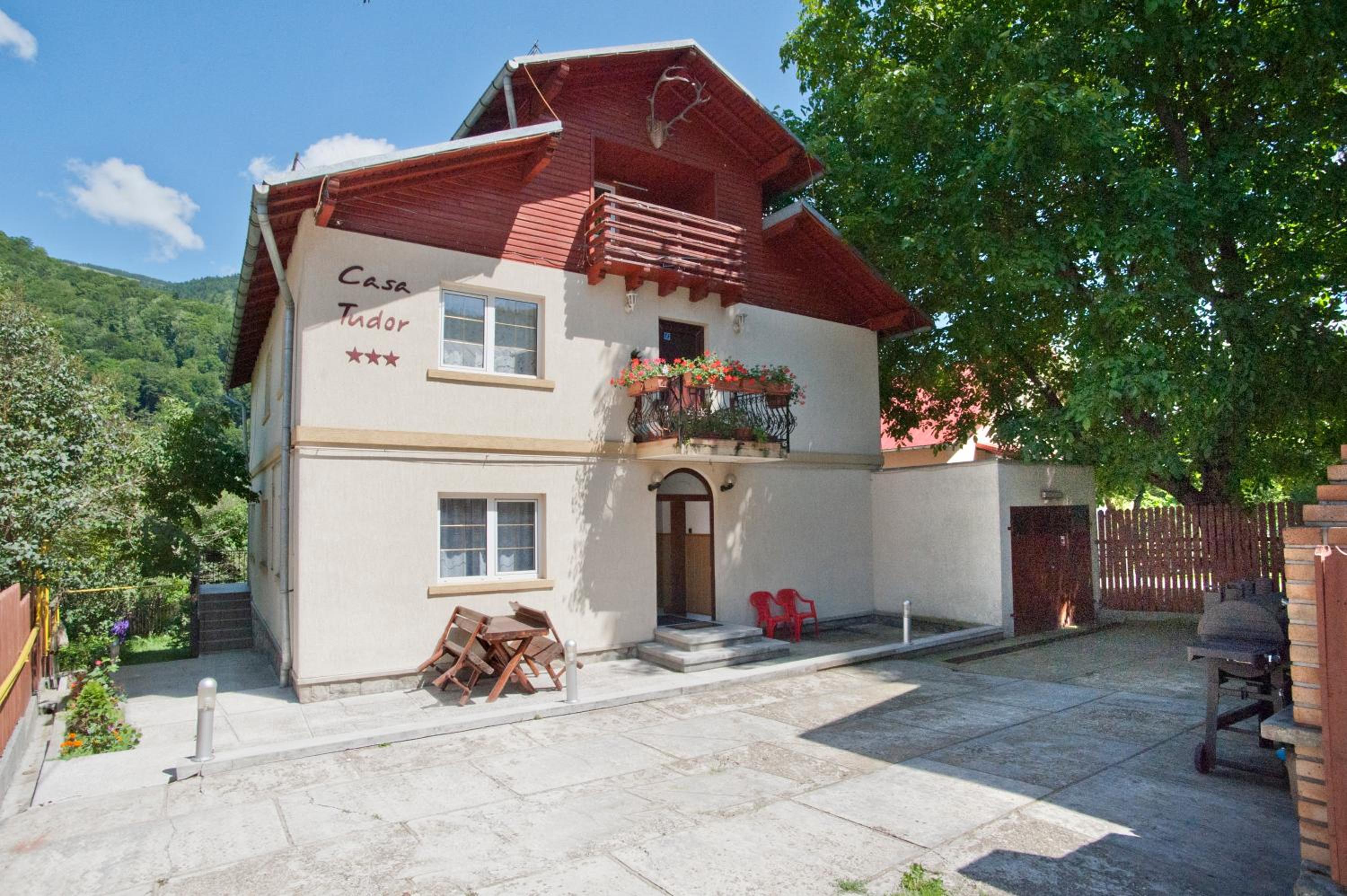 Casa Tudor view 5