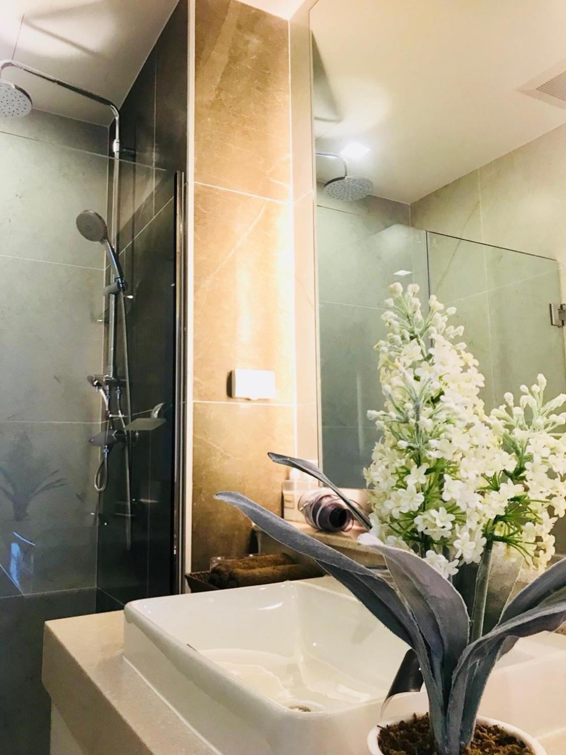 Astra Suites Central