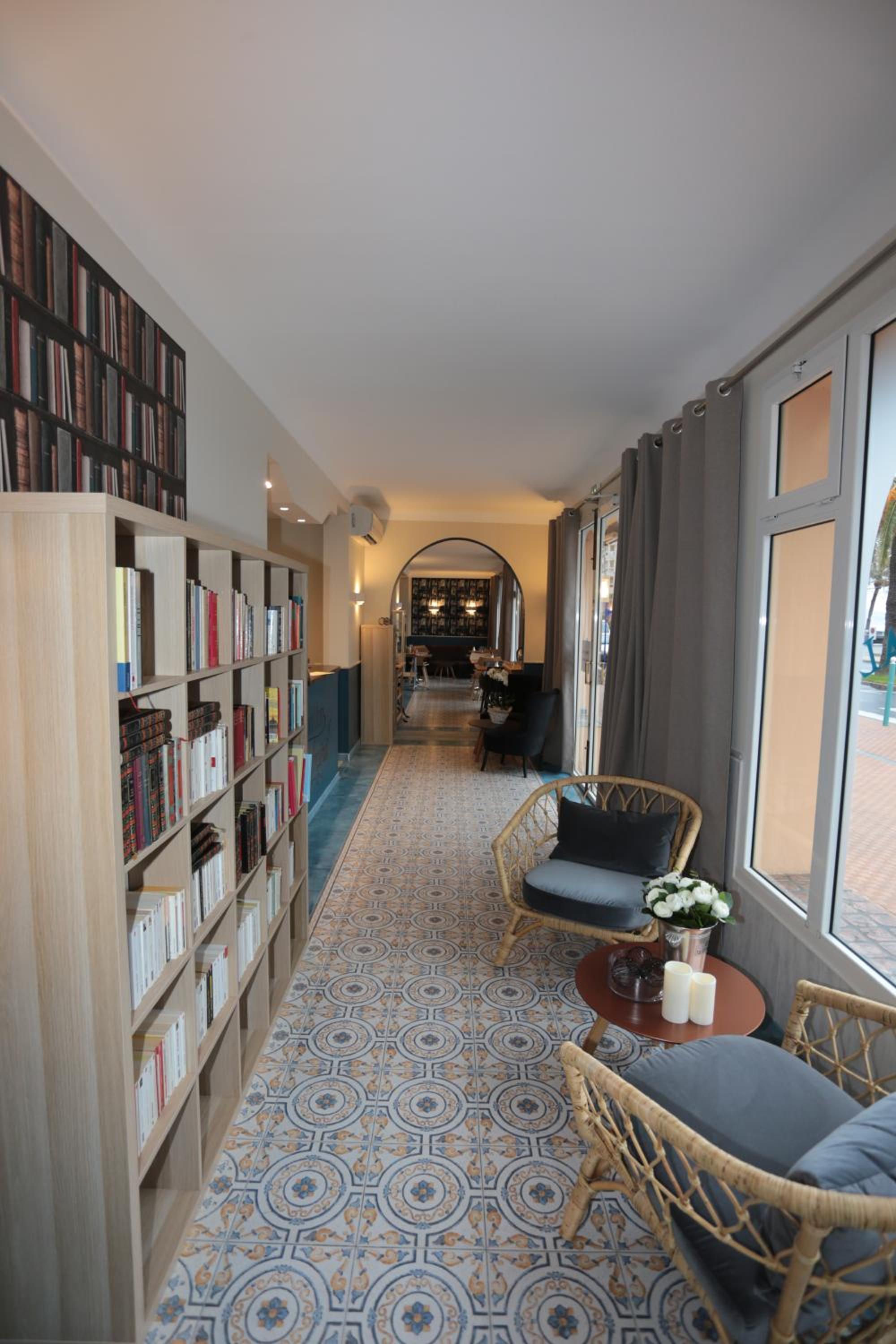 Menton Vacations - Hotel Pavillon Imperial - Property Image 5