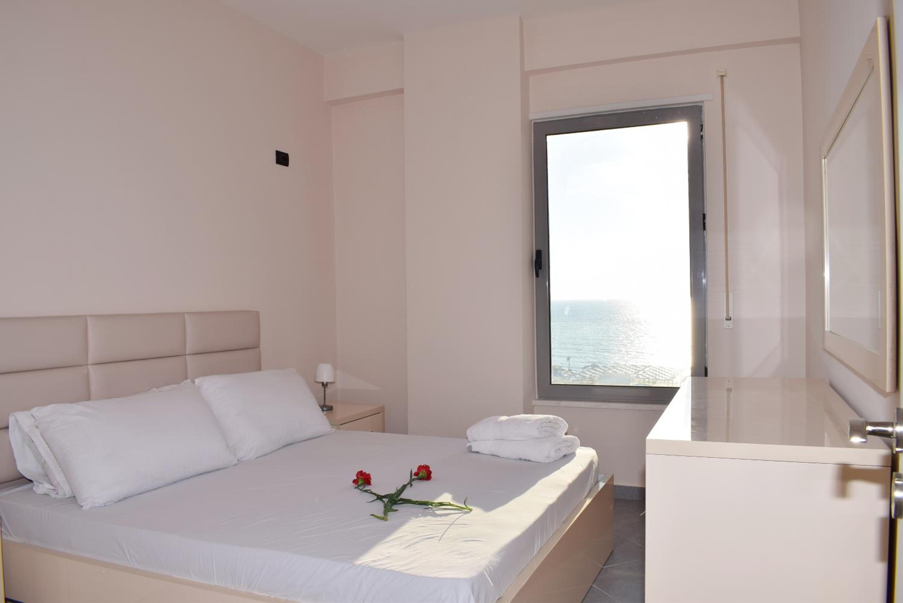 Brisa del Mar Beachfront Apartments