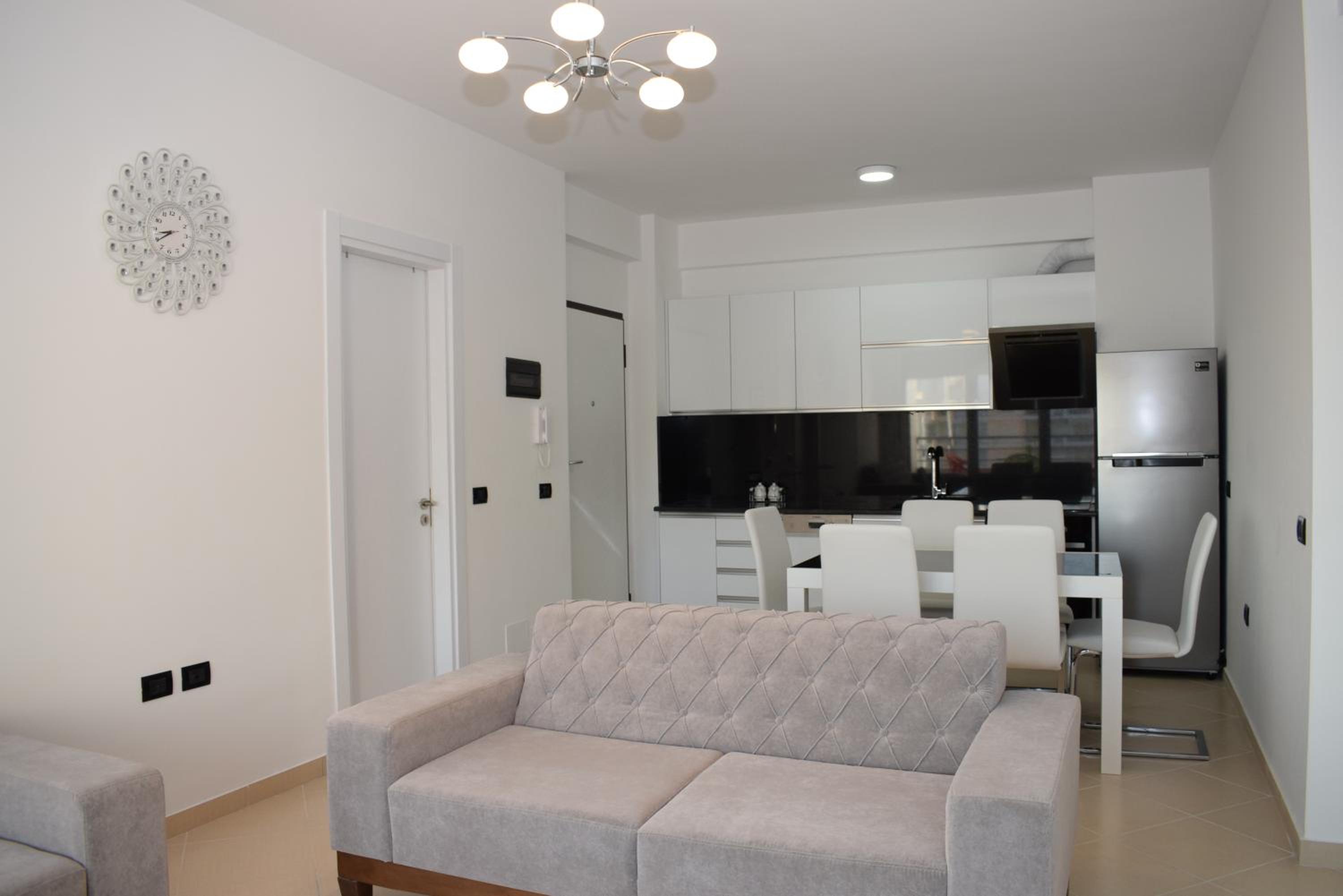 Brisa del Mar Beachfront Apartments
