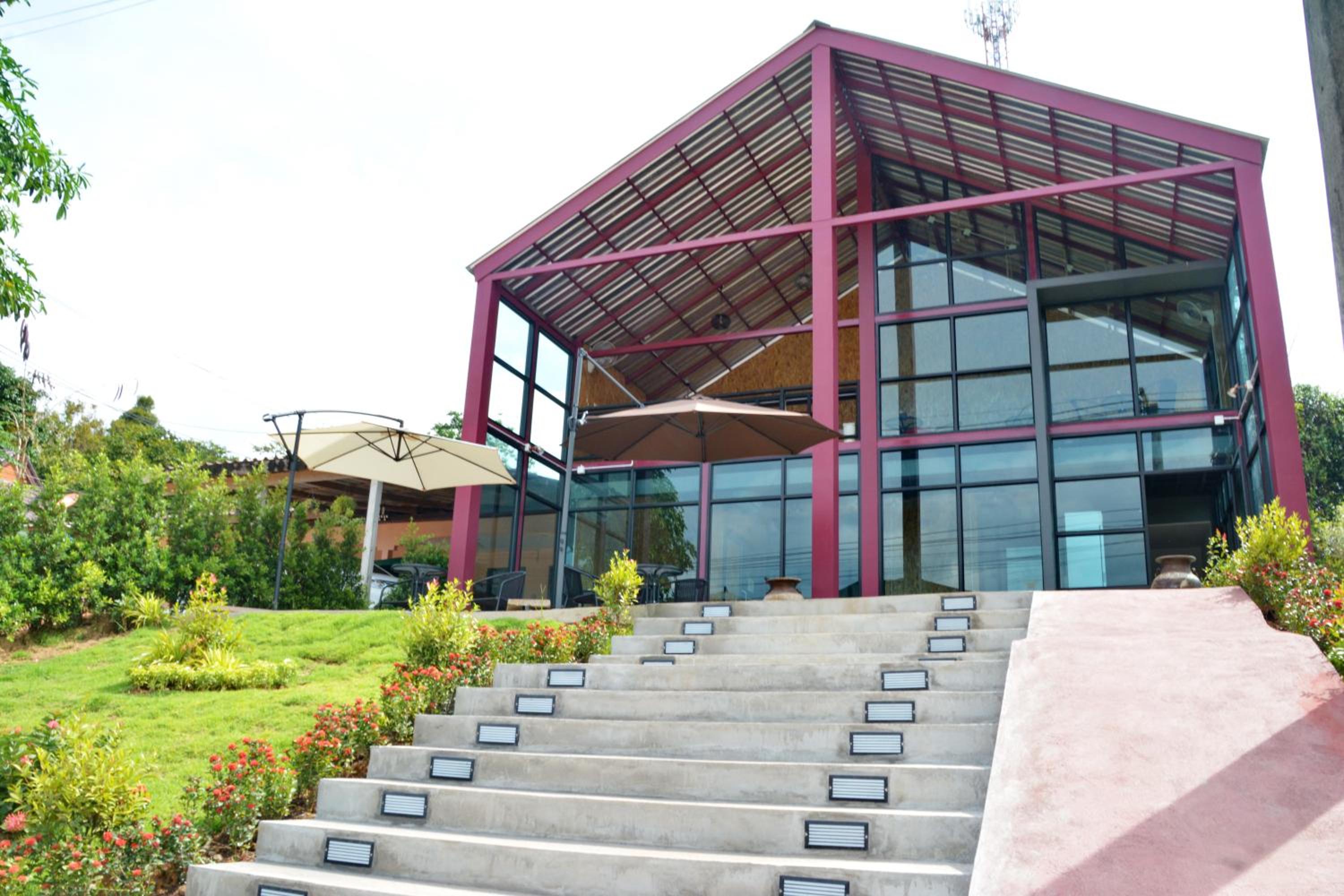 Lanta Hostel