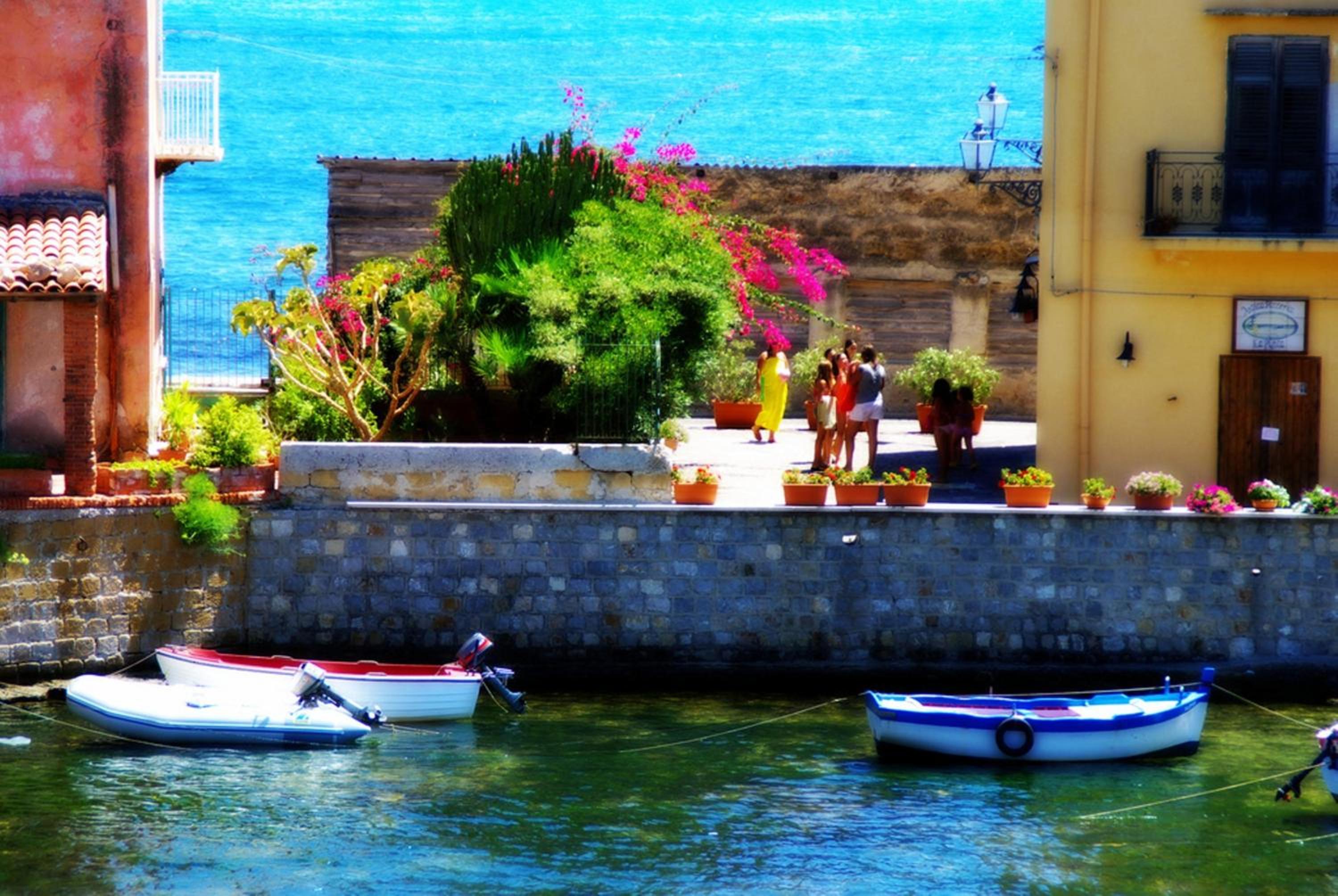 Seafront House Gabbiano Azzurro view 3