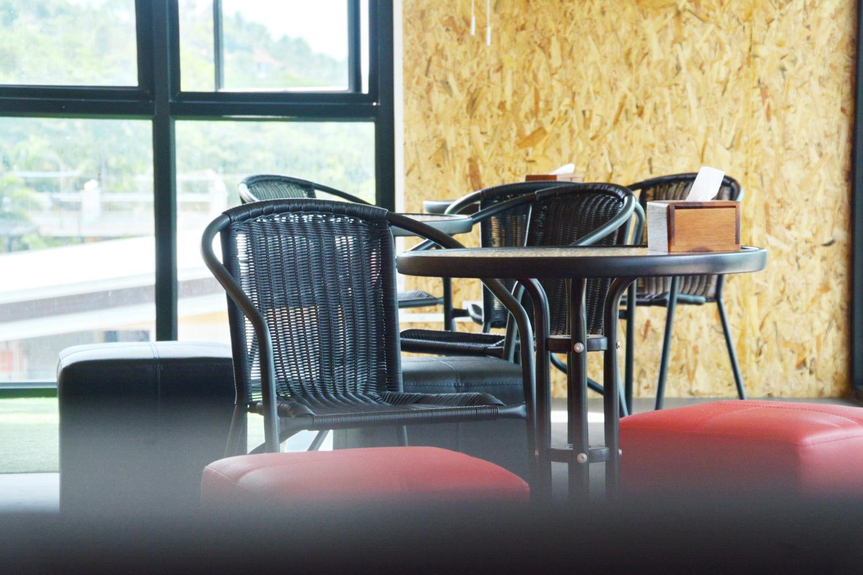 Lanta Hostel