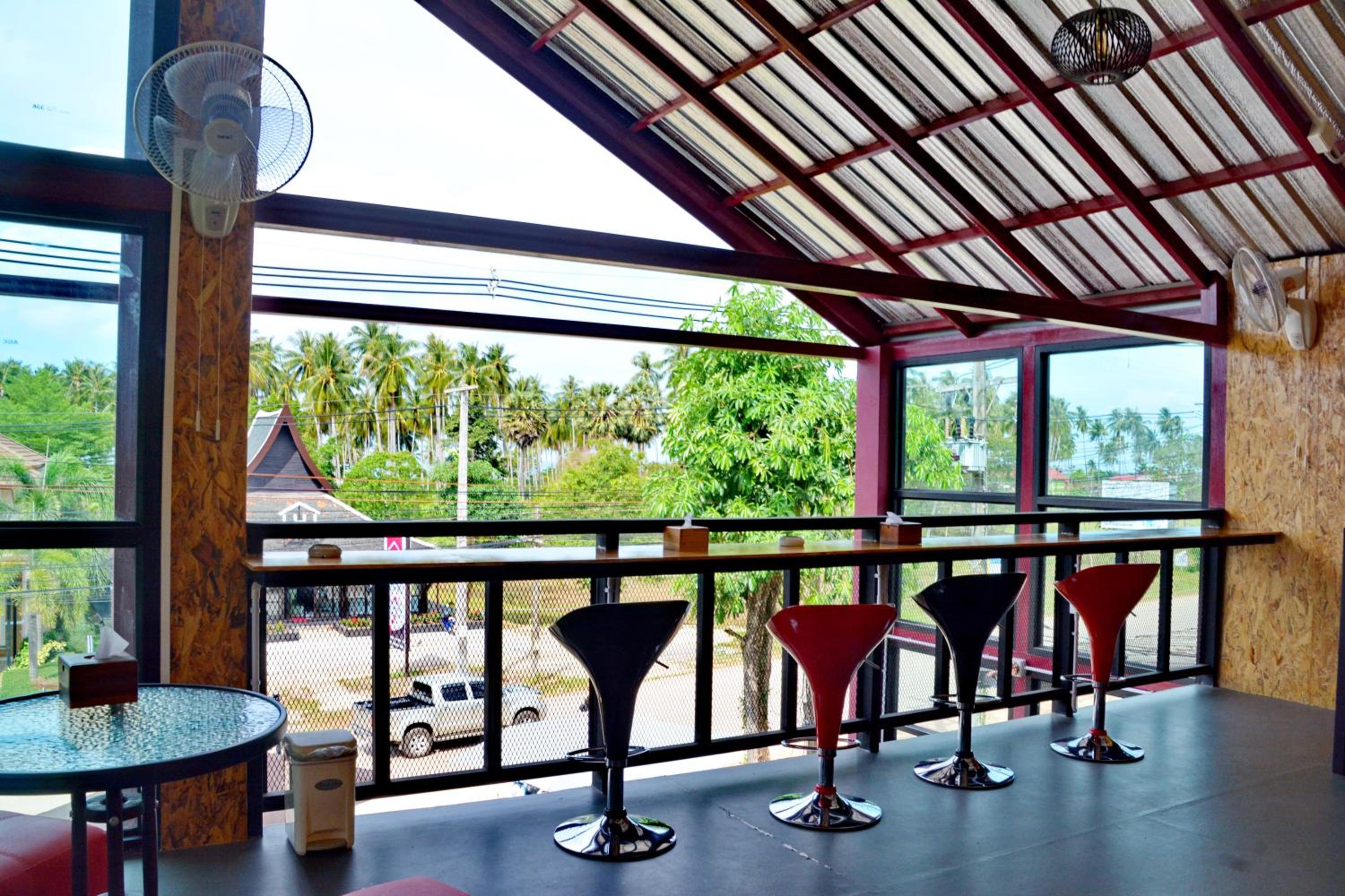 Lanta Hostel