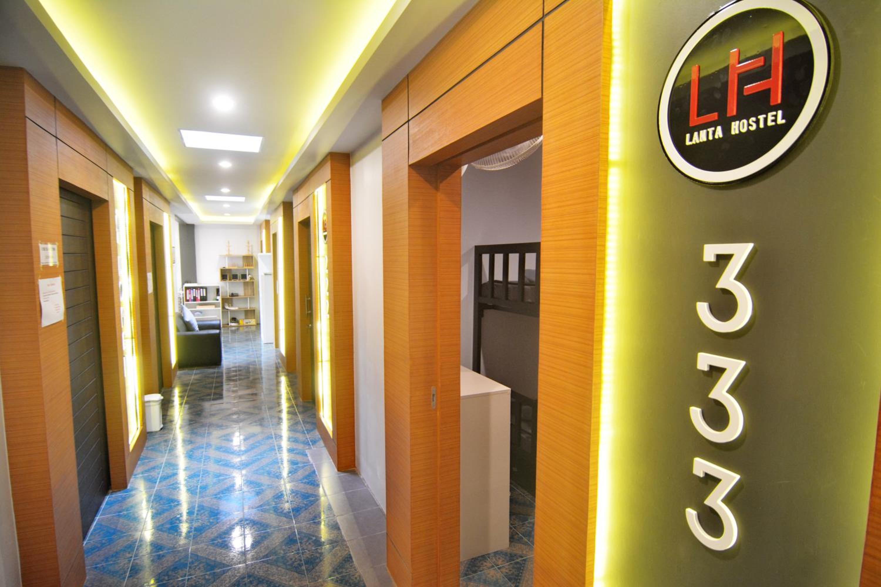 Lanta Hostel