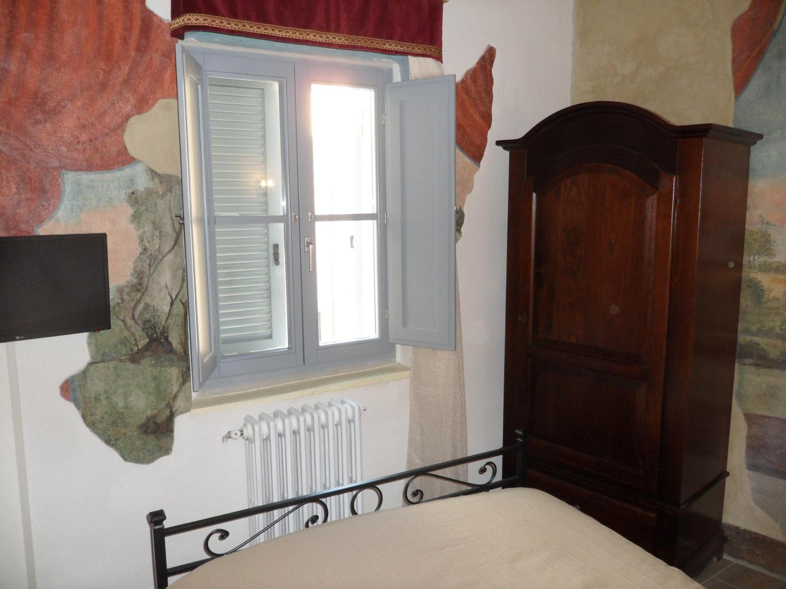 Photo 22