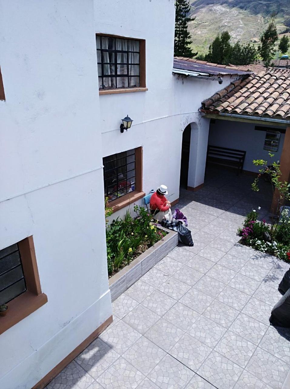 Photo 19