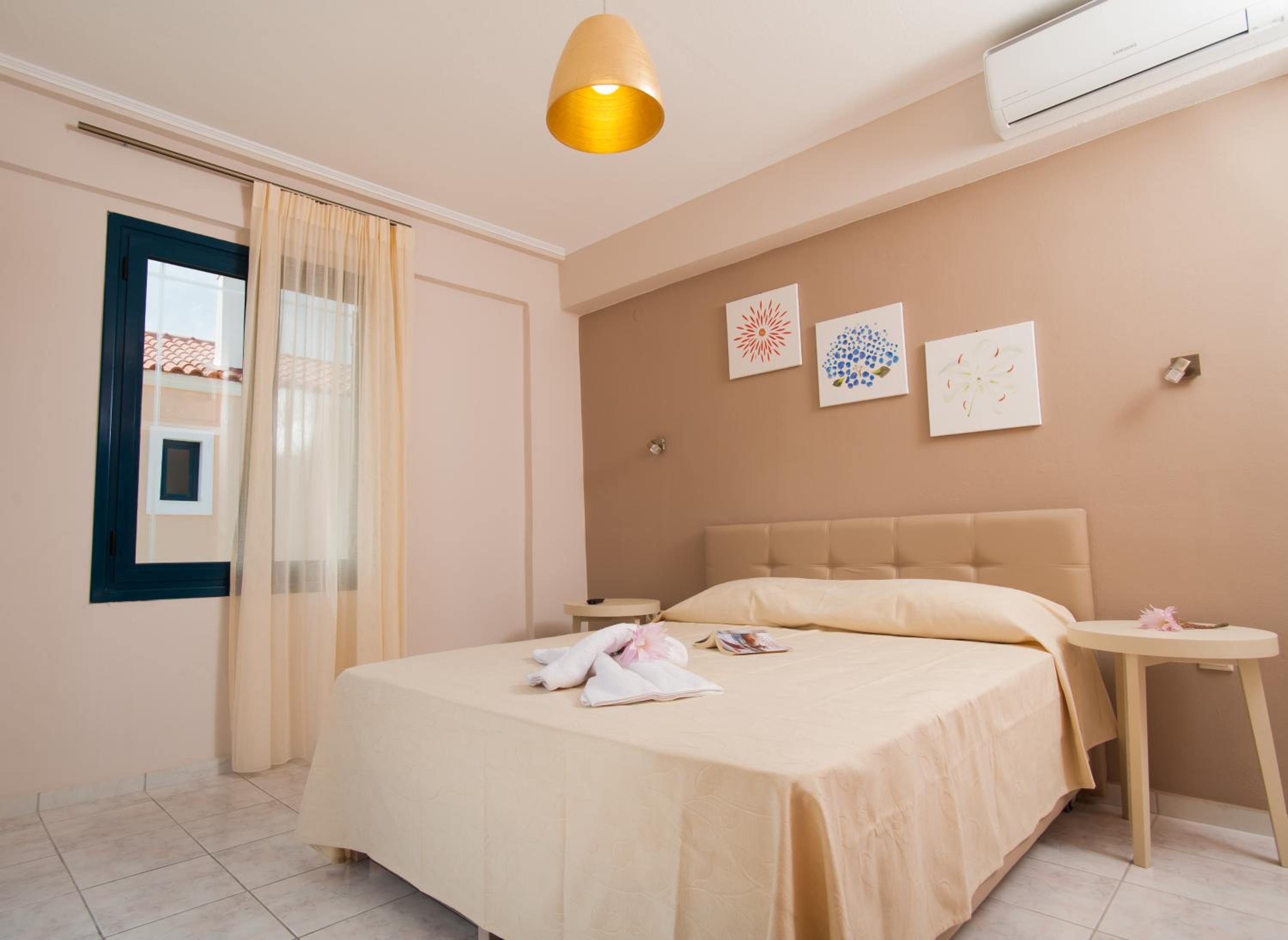 Crete Residence Villas view 2