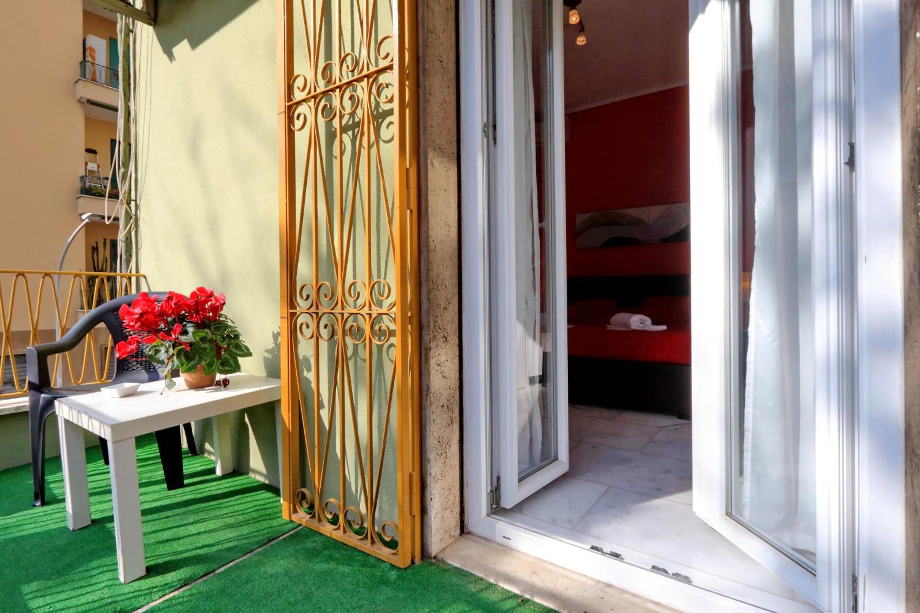 I Pini di Roma - Rooms & Suites