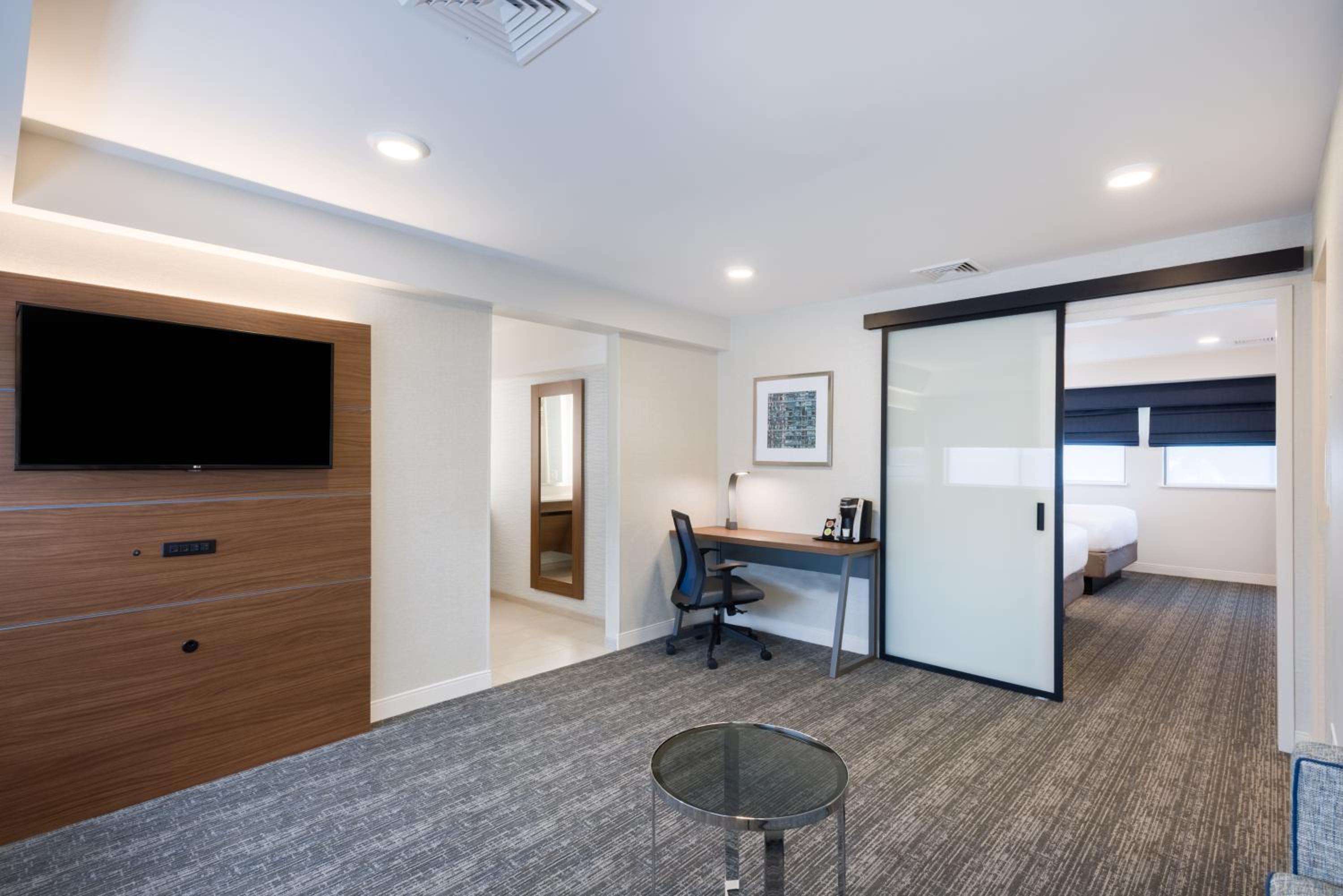 Boston Vacations - Holiday Inn Express Boston-Waltham, an IHG Hotel - Property Image 3