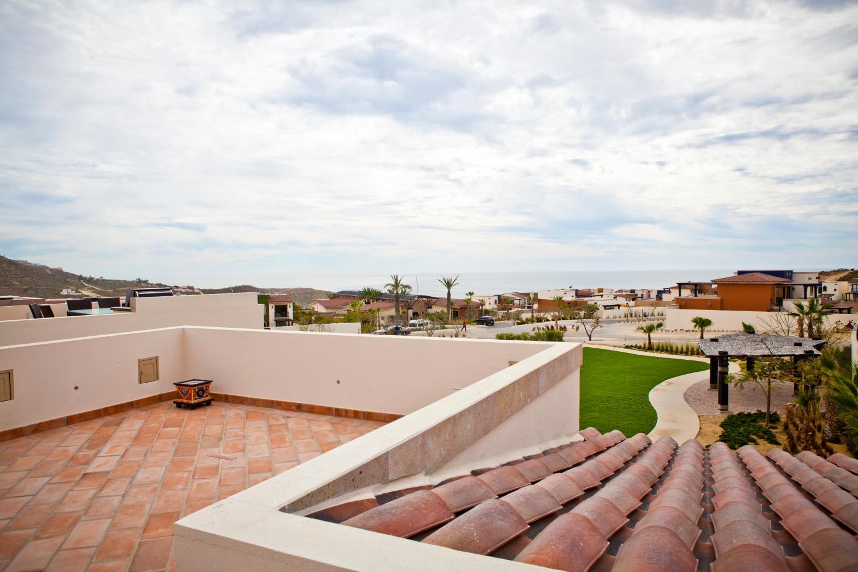 Quivira Los Cabos Condos and Homes -Vacation Rentals