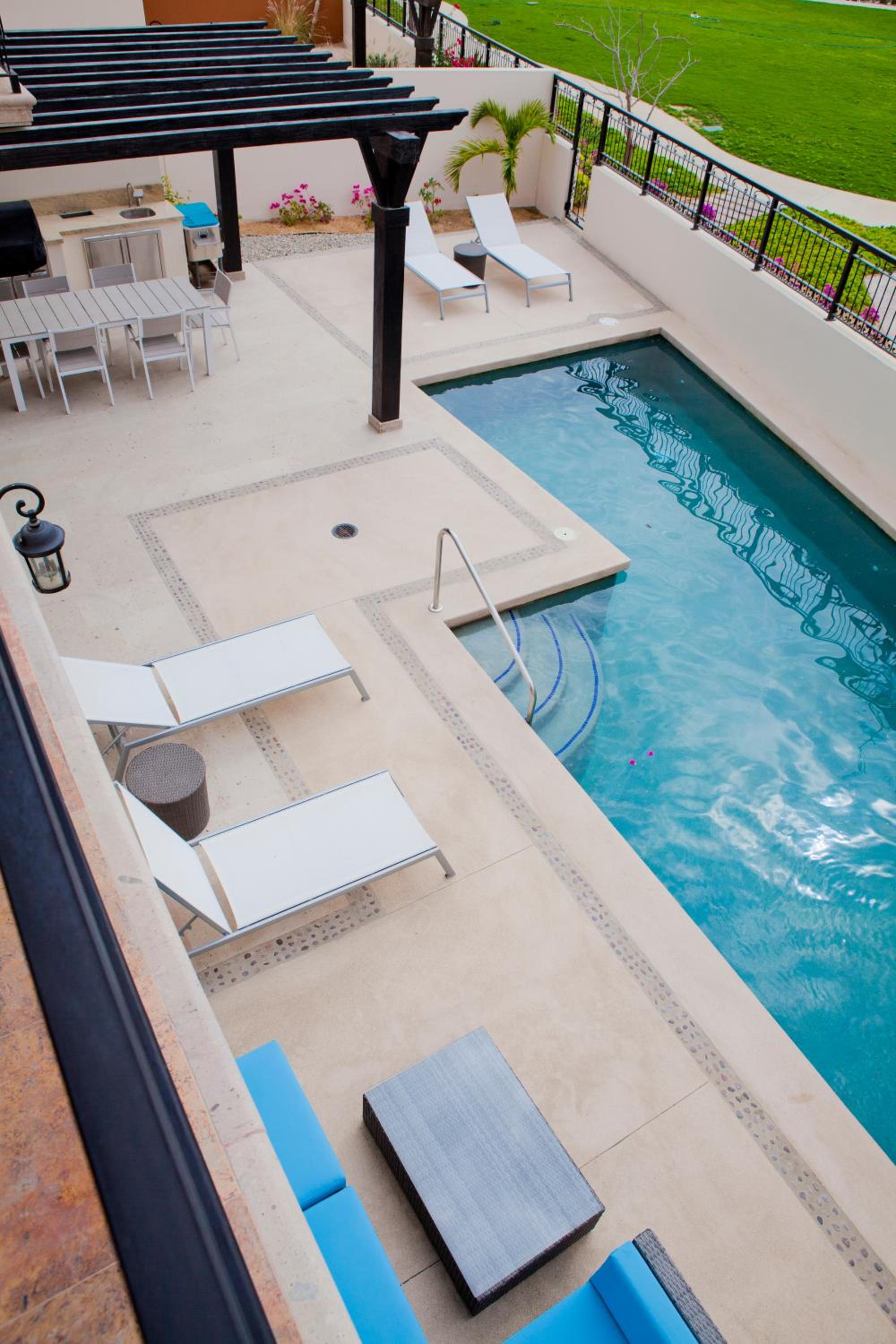 Quivira Los Cabos Condos and Homes -Vacation Rentals