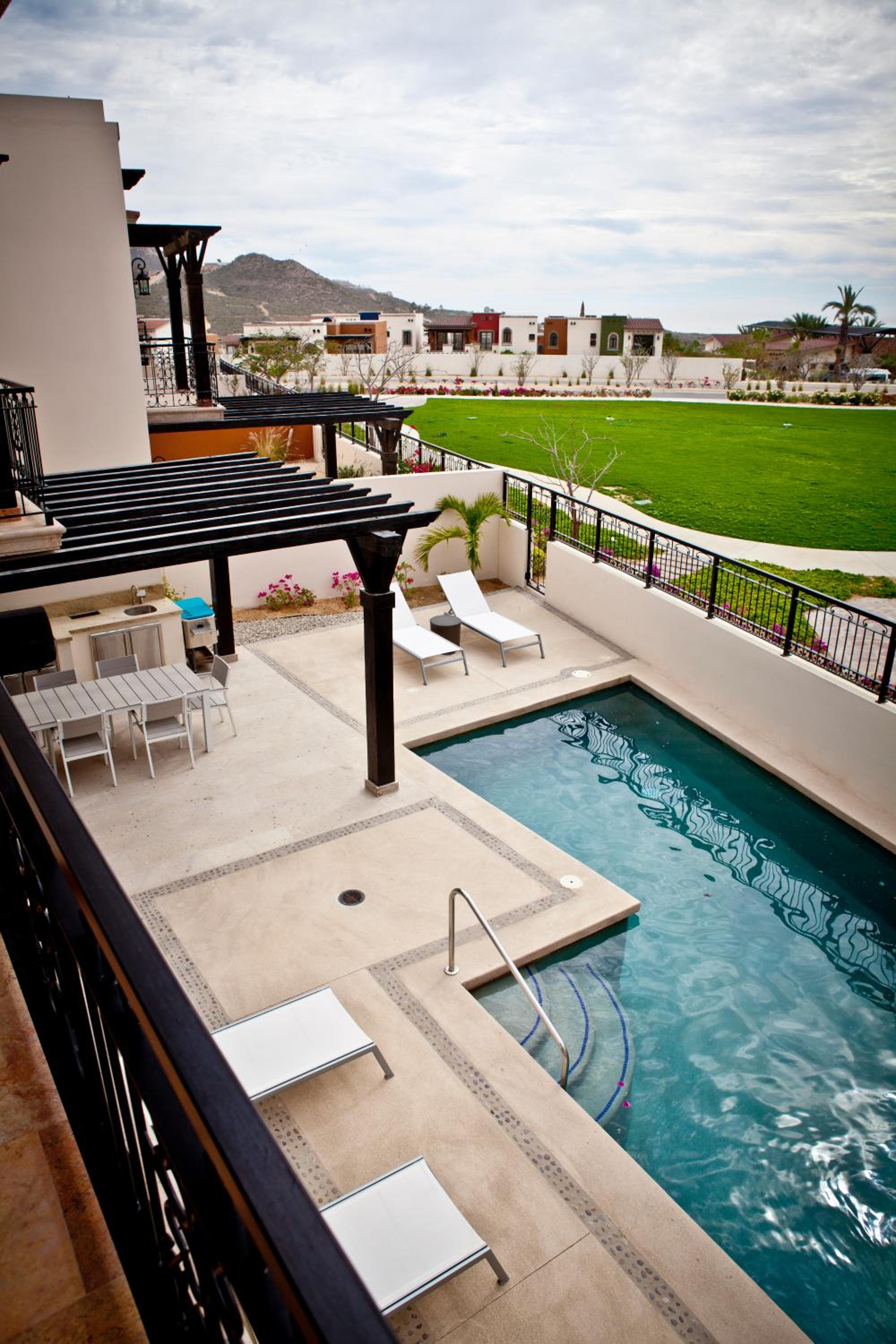 Quivira Los Cabos Condos and Homes -Vacation Rentals