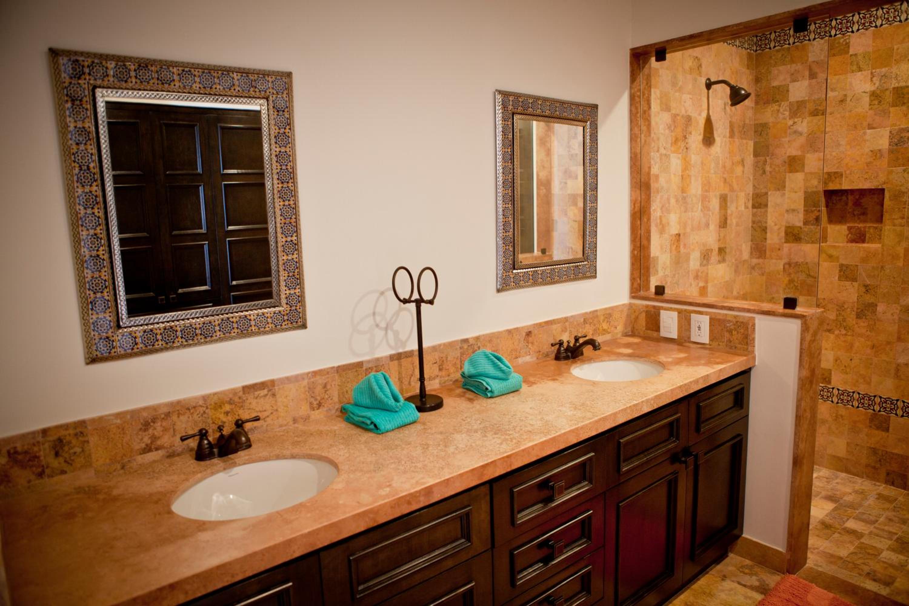 Quivira Los Cabos Condos and Homes -Vacation Rentals