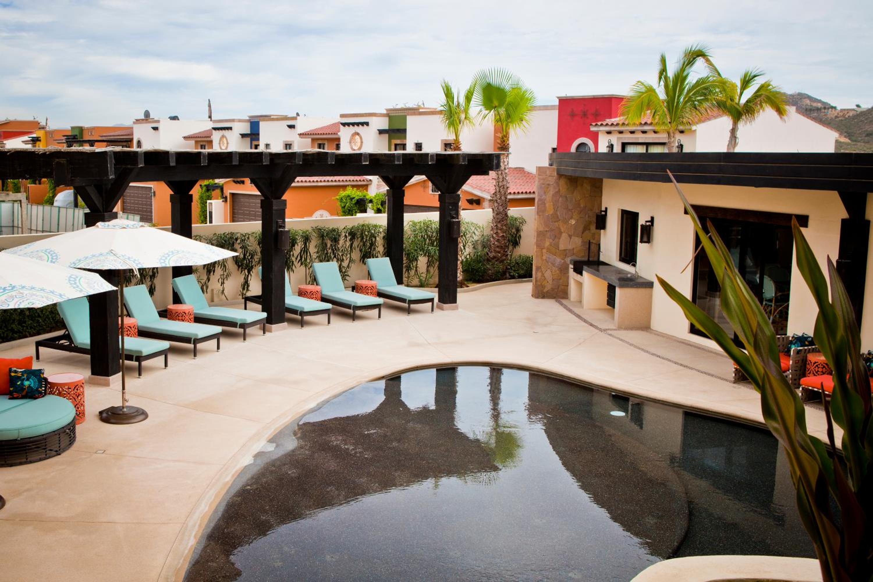 Quivira Los Cabos Condos and Homes -Vacation Rentals