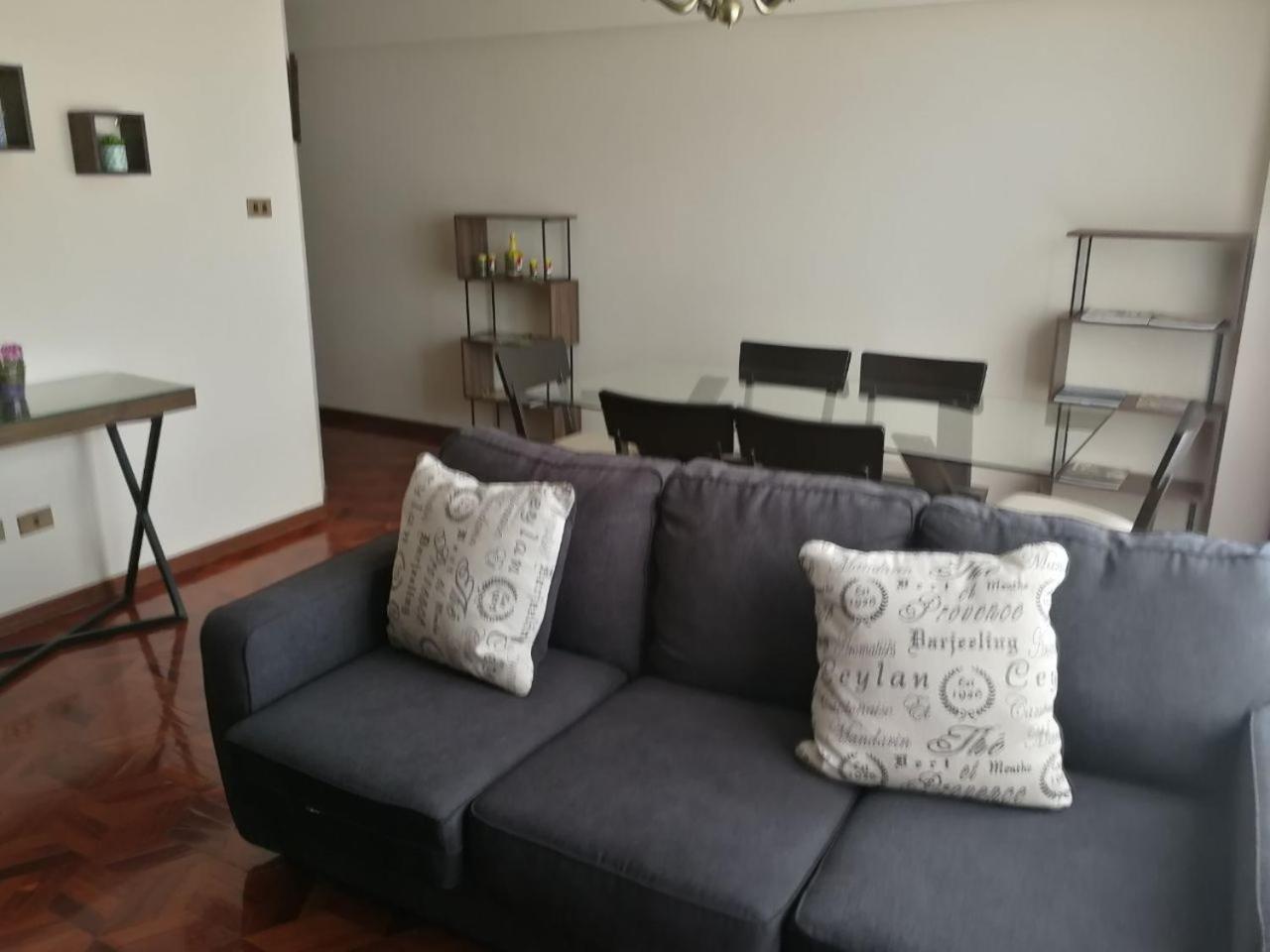 Miraflores Apart