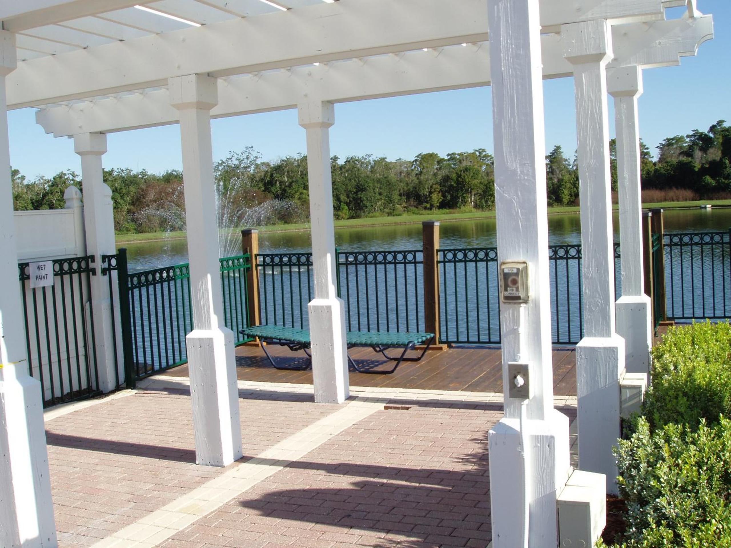 SPECTACULAR Home And Resort! Near Dis, Splash Park, Lake With Boats, Pool, This Home And Resort Has It ALL! Low Rates Too! view 5
