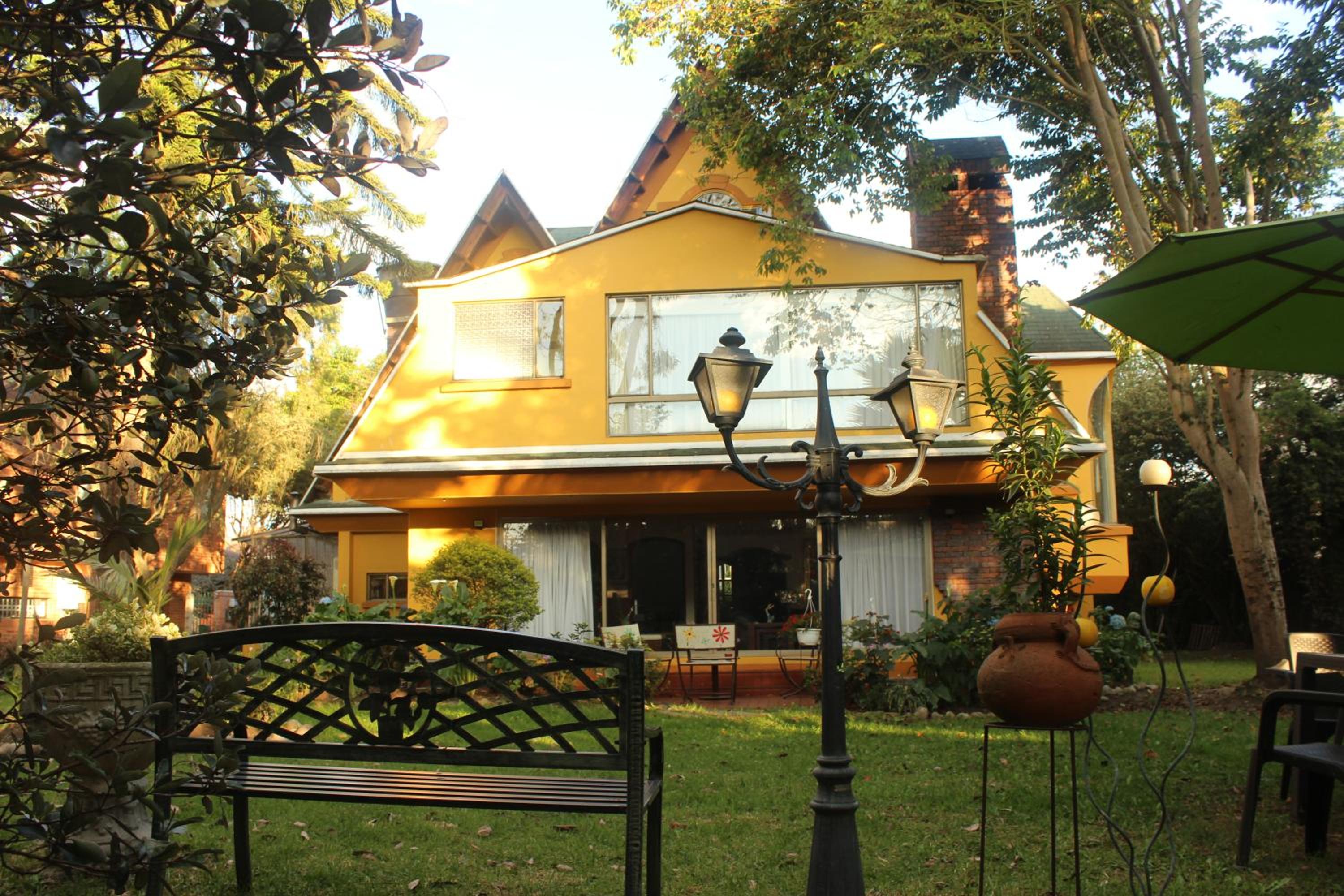 Hotel Casa Iris