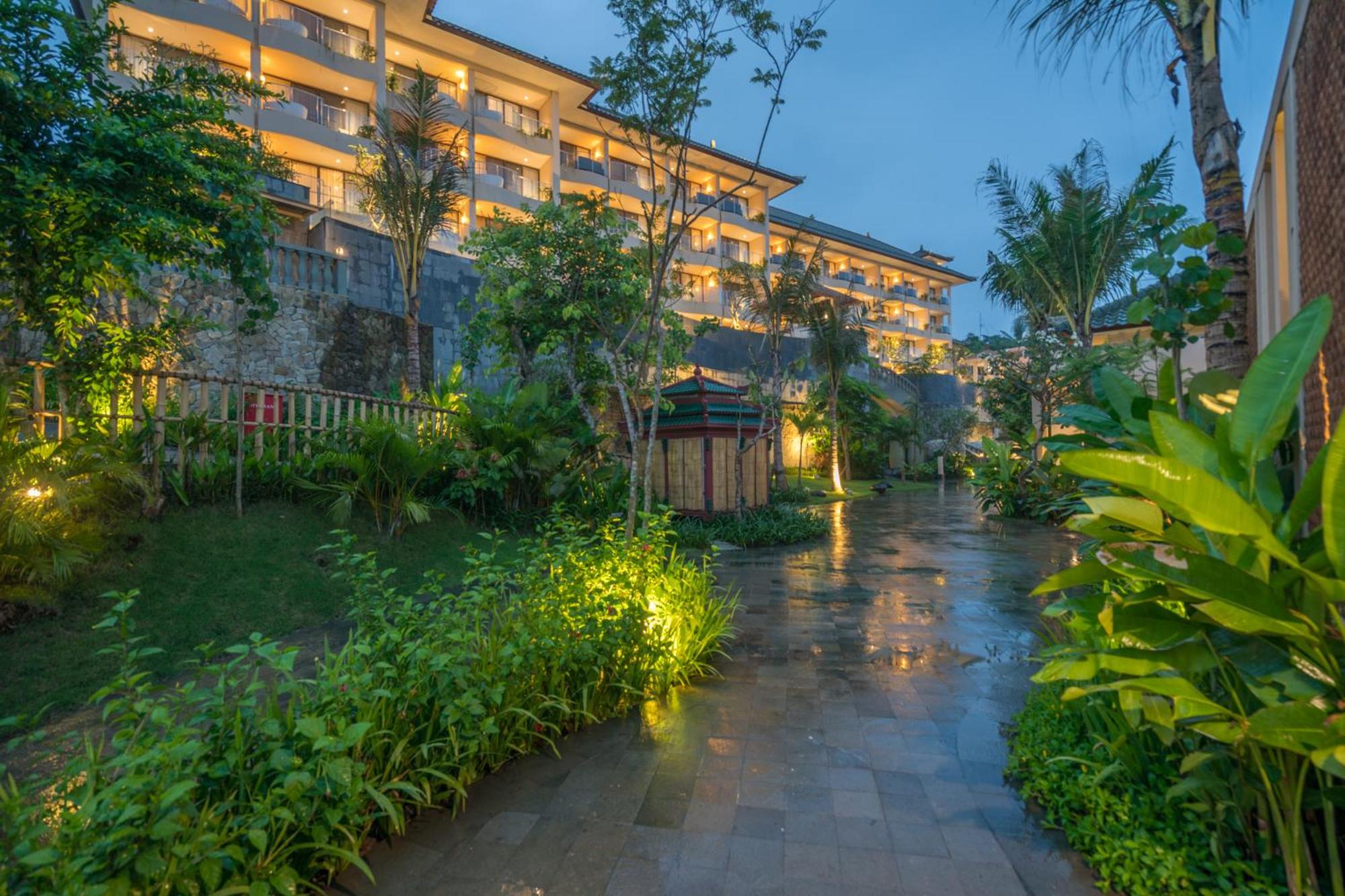 SereS Springs Resort & Spa, Singakerta