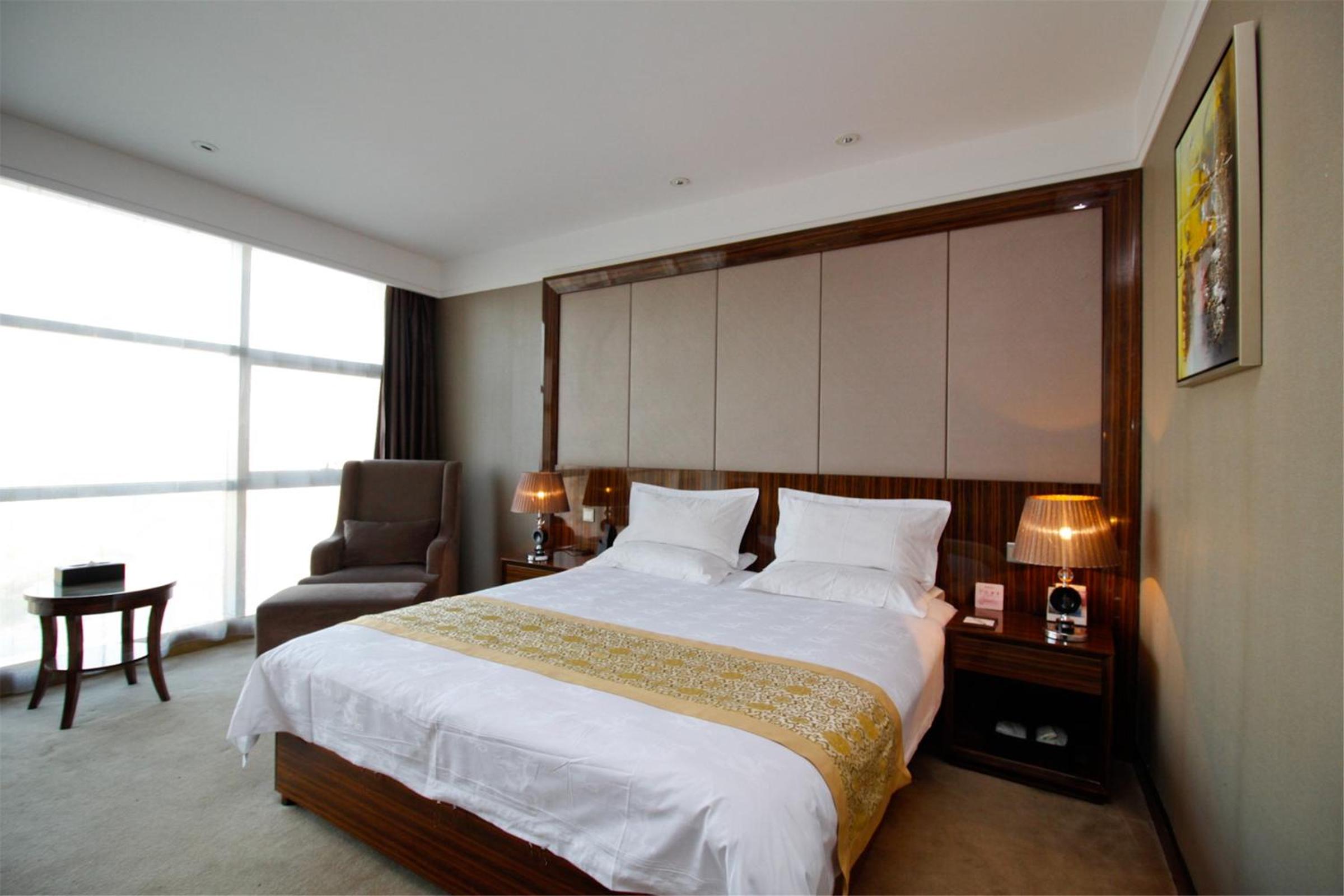 GreenTree Eastern Yancheng Binhai Oubaoliya City Square Hotel