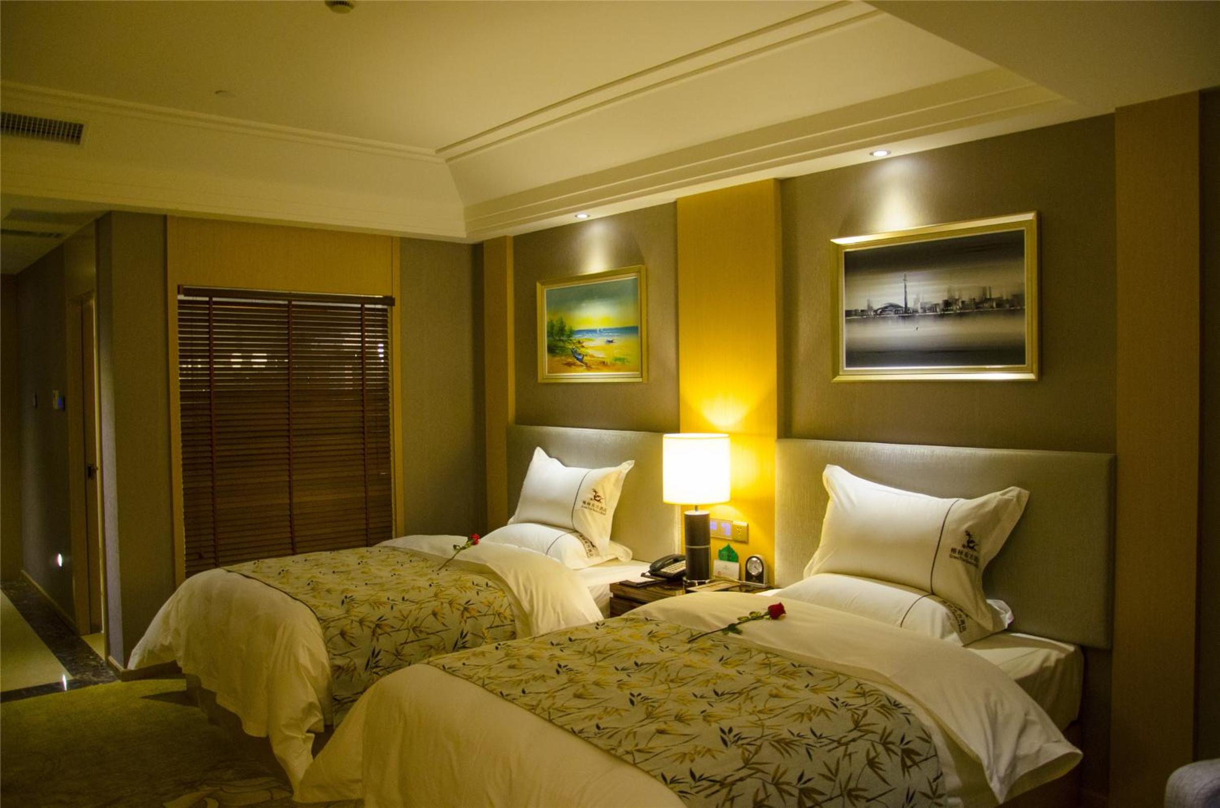 GreenTree Eastern Yancheng Binhai Oubaoliya City Square Hotel