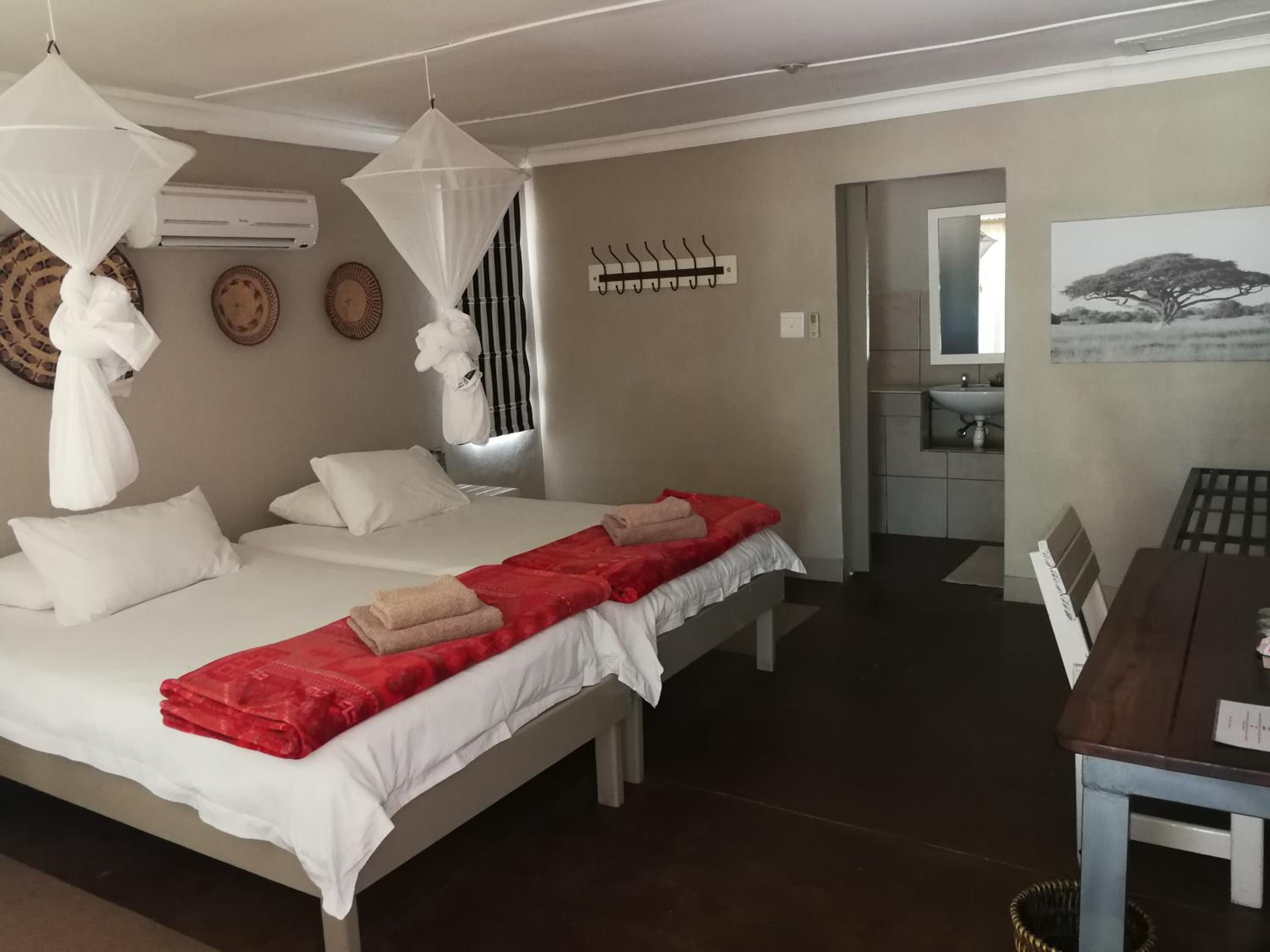 Etotongwe Lodge