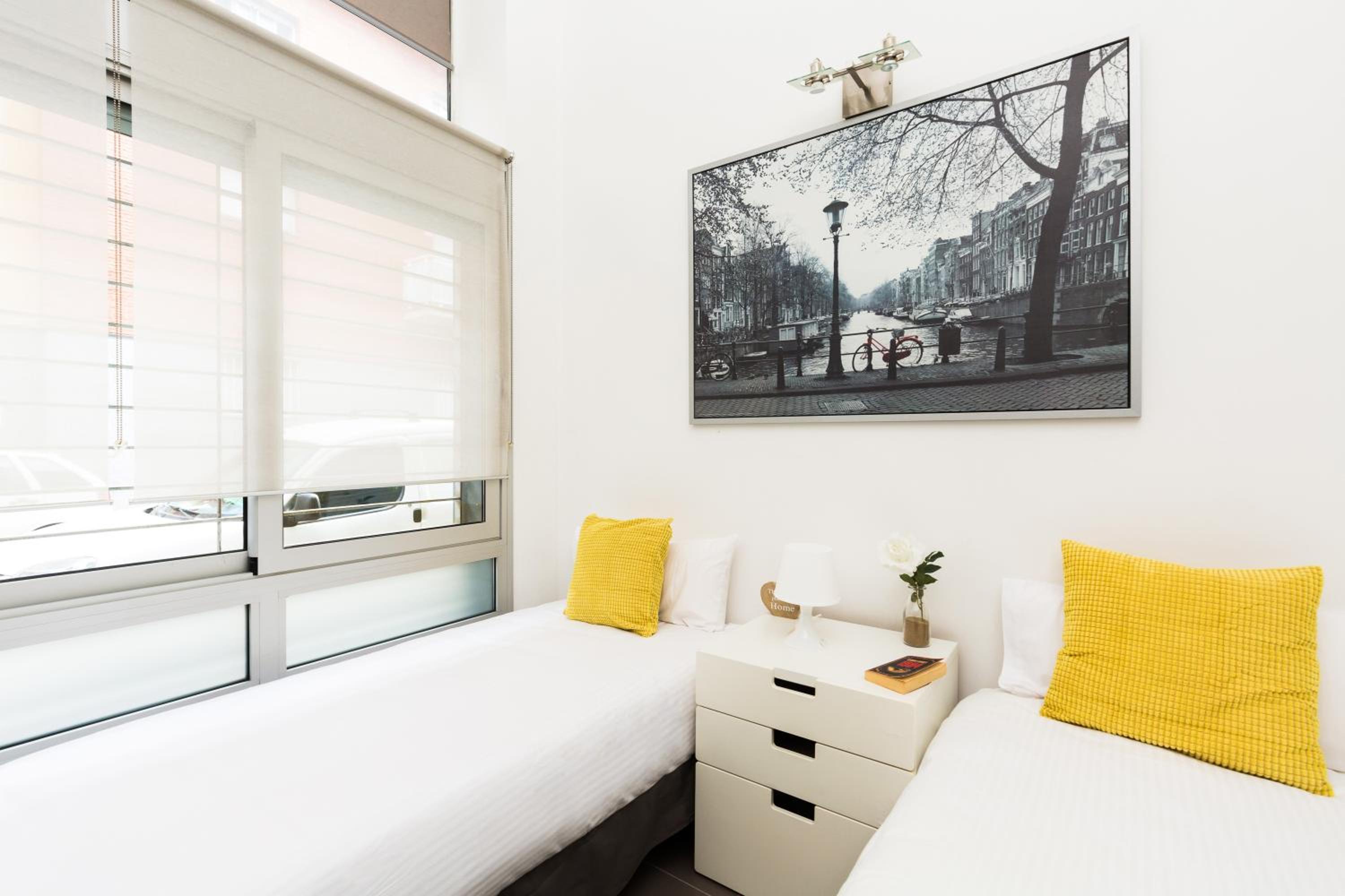 Apartamentos Cornellalux