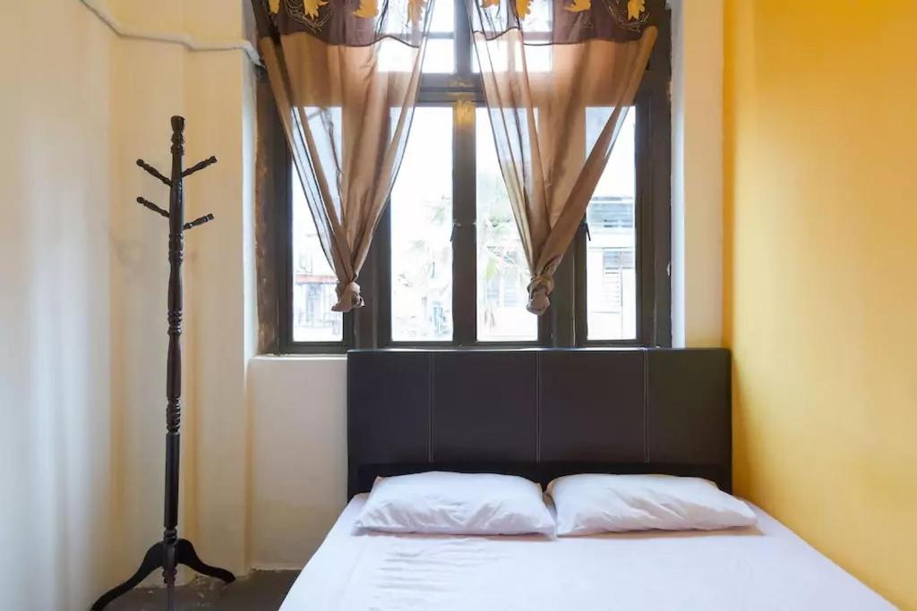 Cocoa Mews Cafe and Homestay
