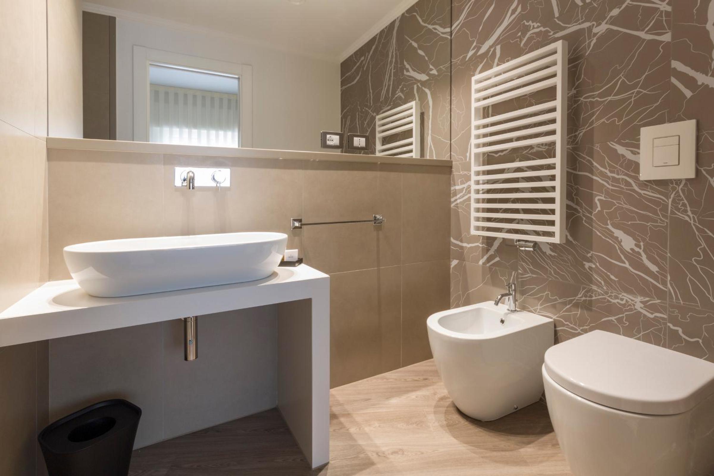 In Dies Affittacamere en Matera — bathroom