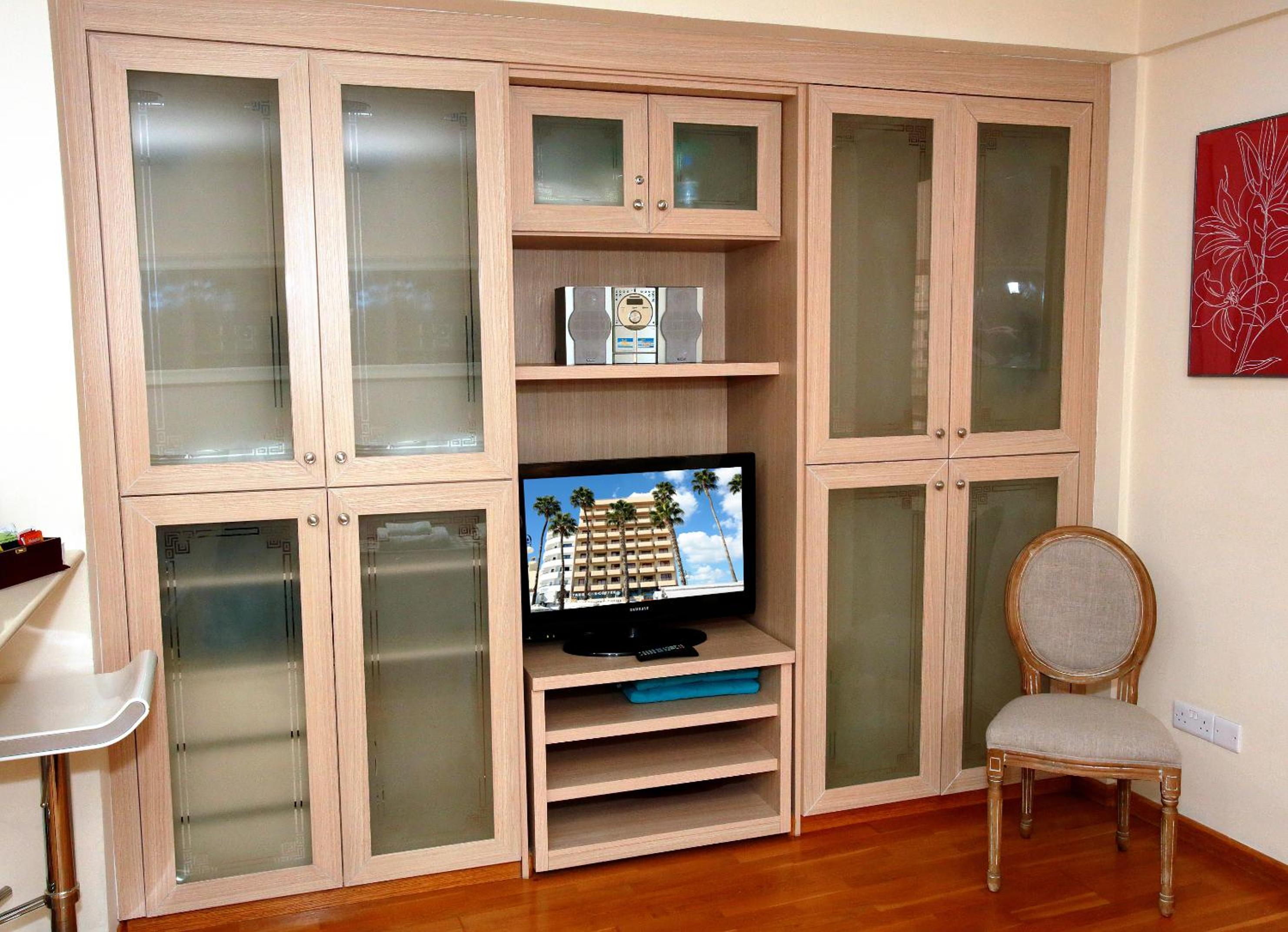 Ithaki Phinikoudes Apartment 307 view 2