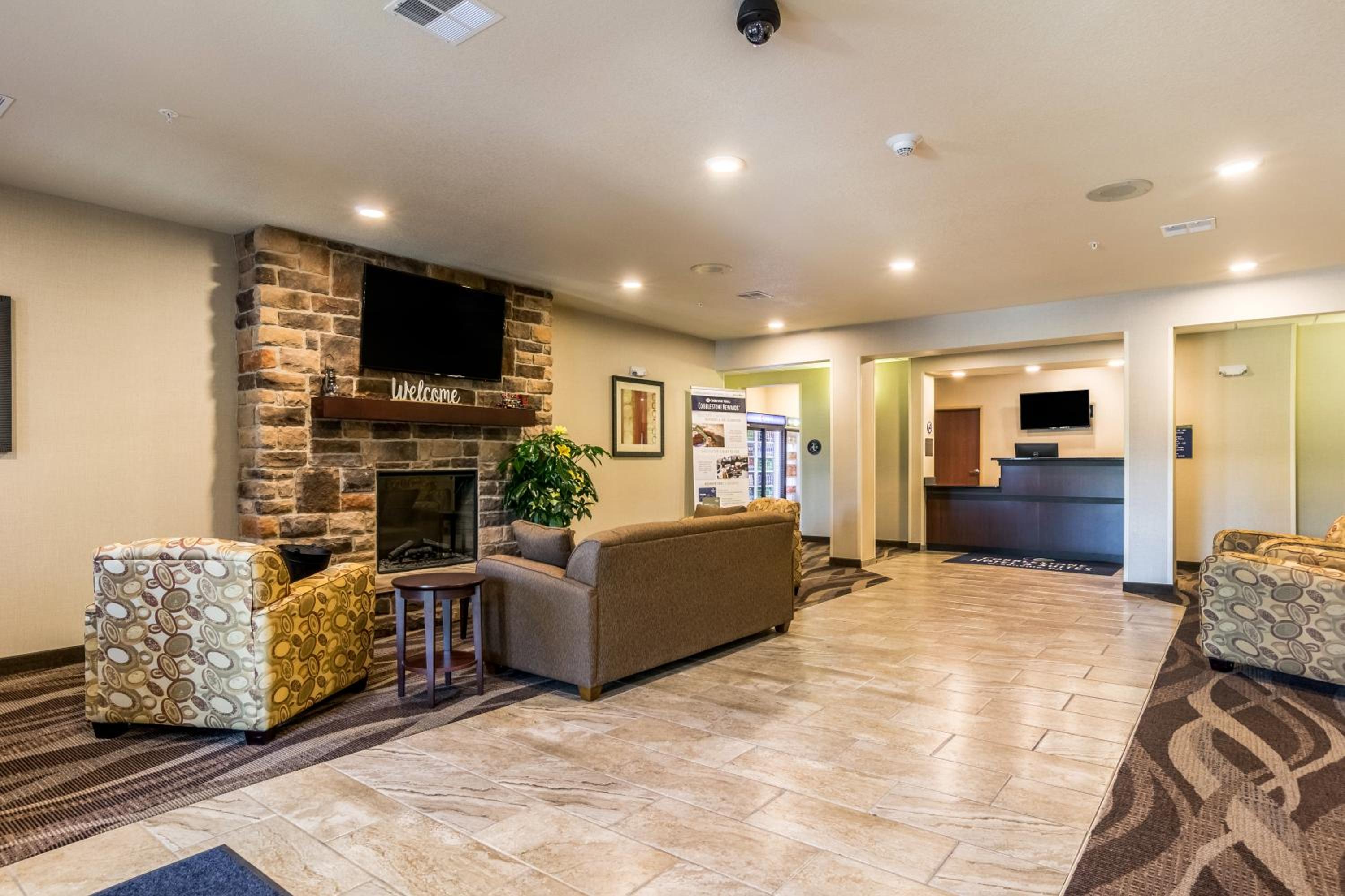 Greenville Vacations - Cobblestone Hotel  Suites - Greenville - Property Image 10