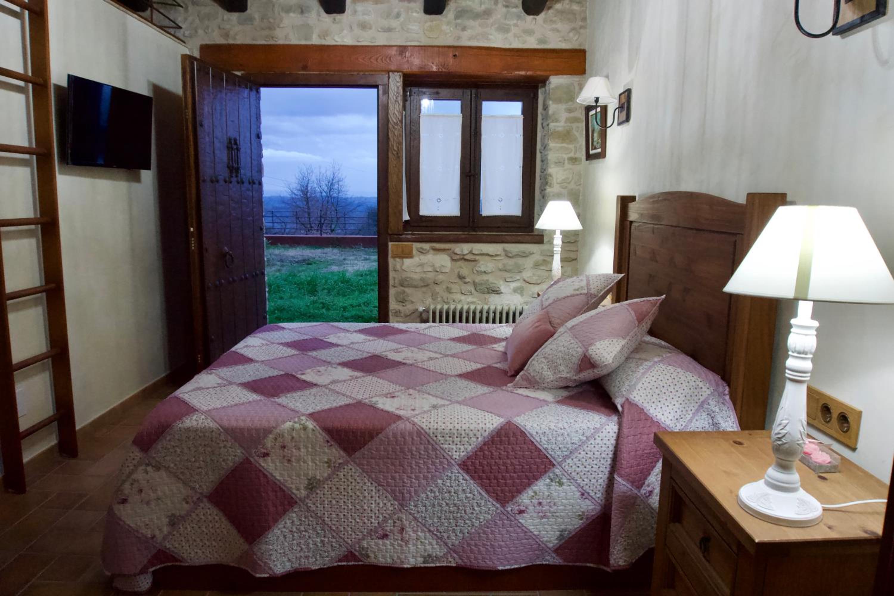 Mas Tulsà Casa Rural Girona