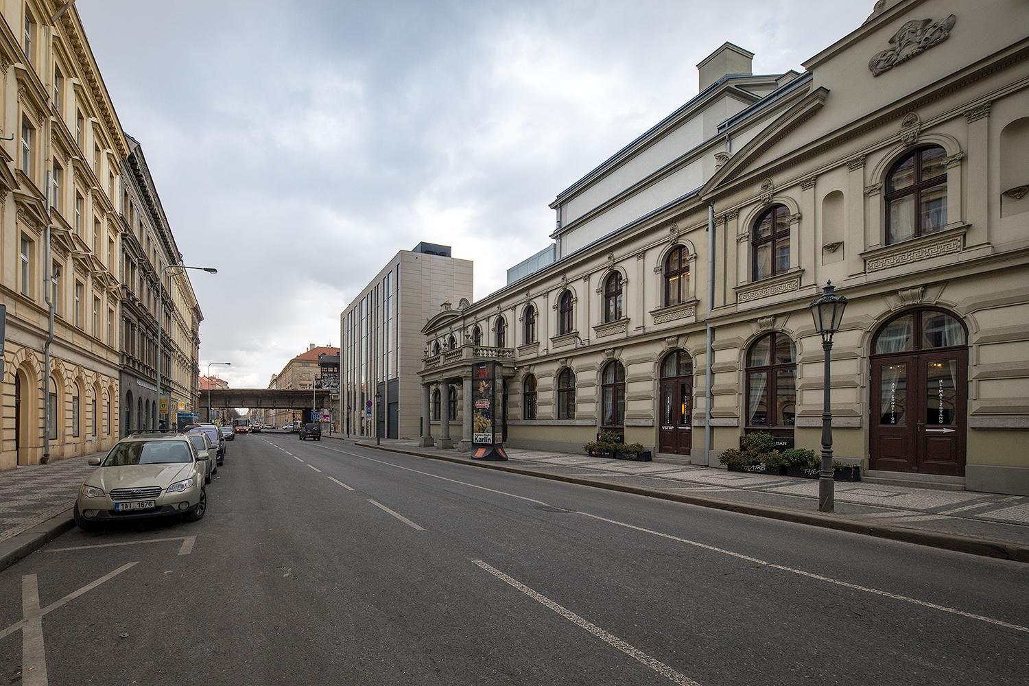 Prague Days - Family Friendly Three-bedroom Apartment in trendy Karlín