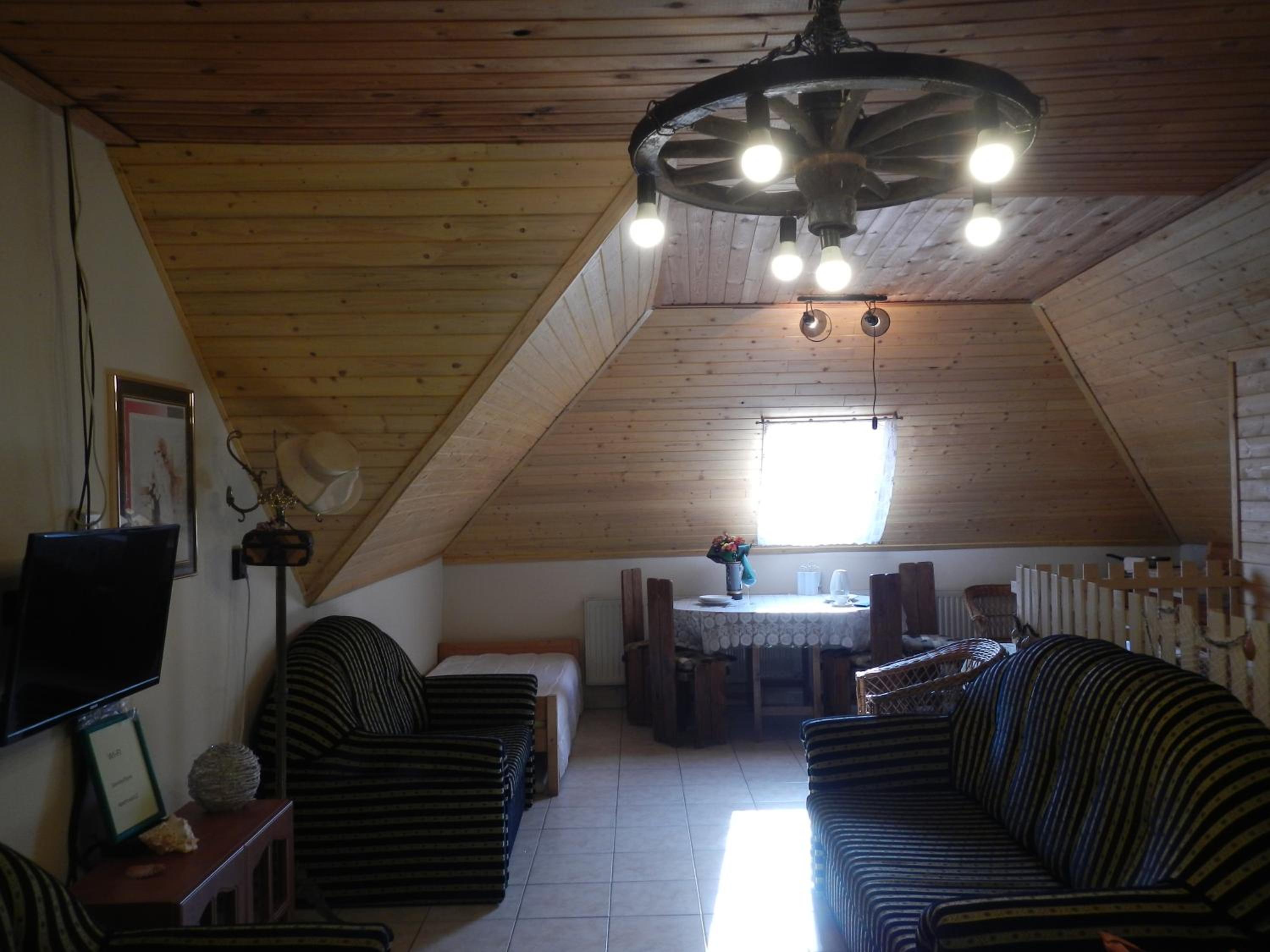Photo 49