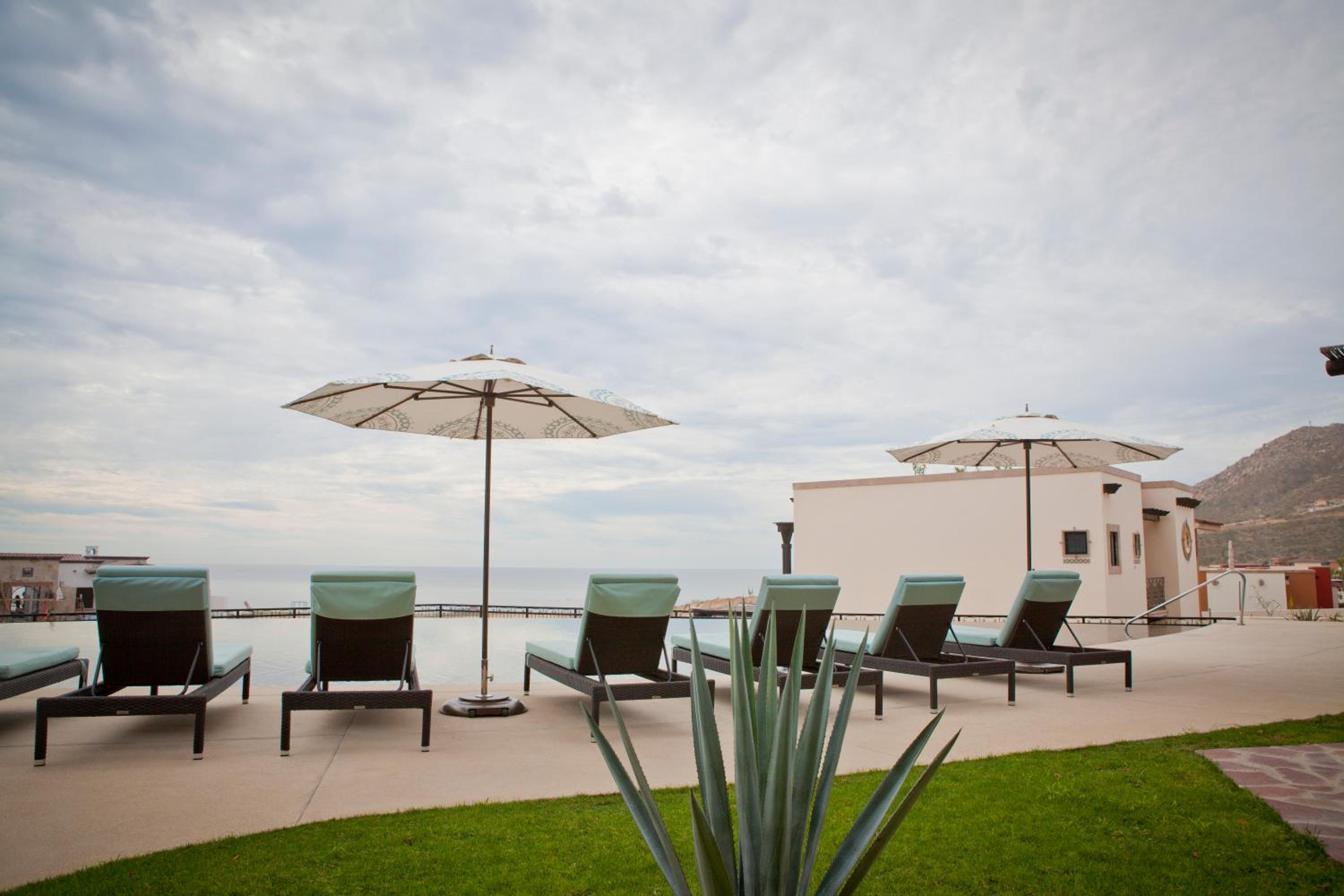 Quivira Los Cabos Condos and Homes -Vacation Rentals