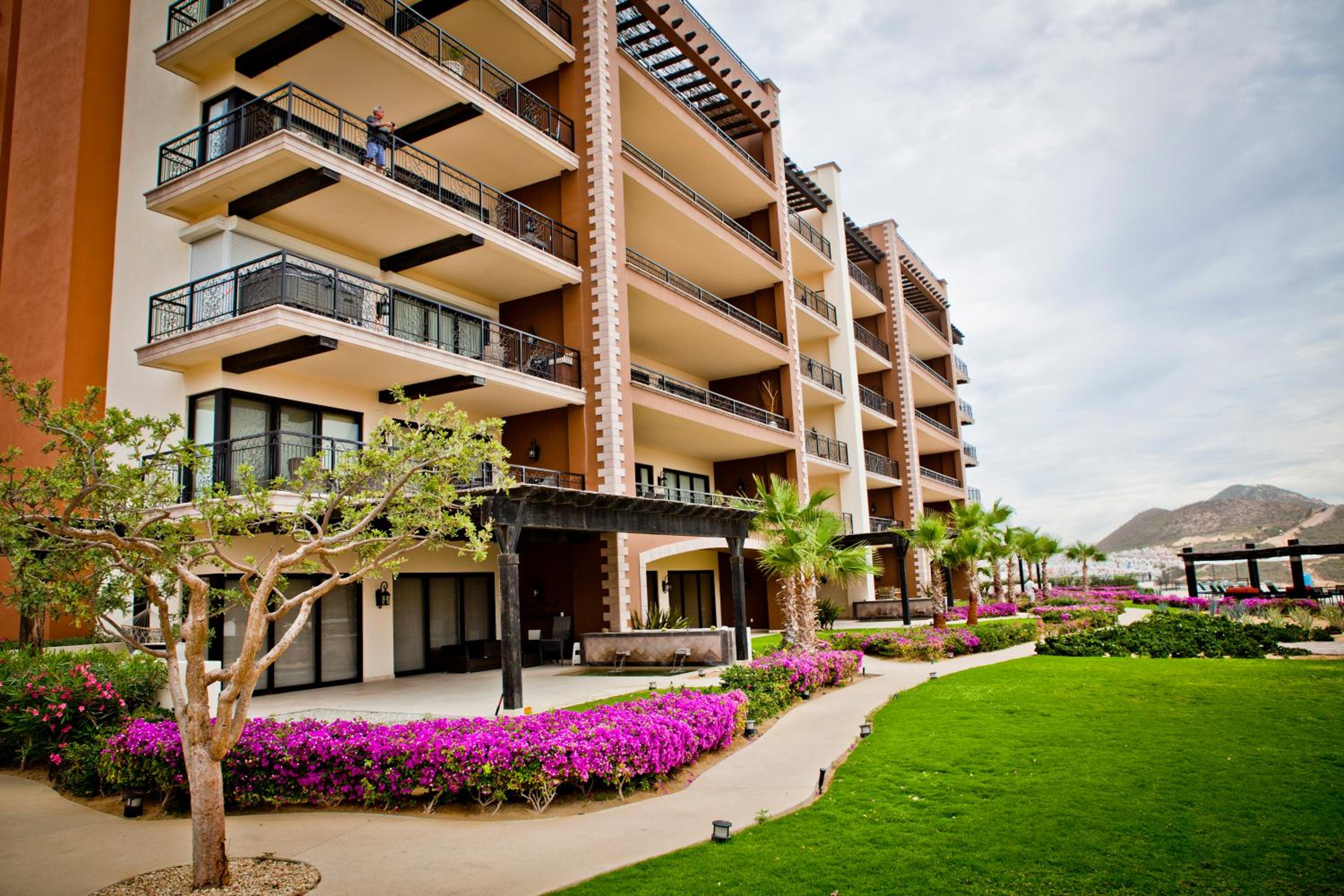 Quivira Los Cabos Condos and Homes -Vacation Rentals