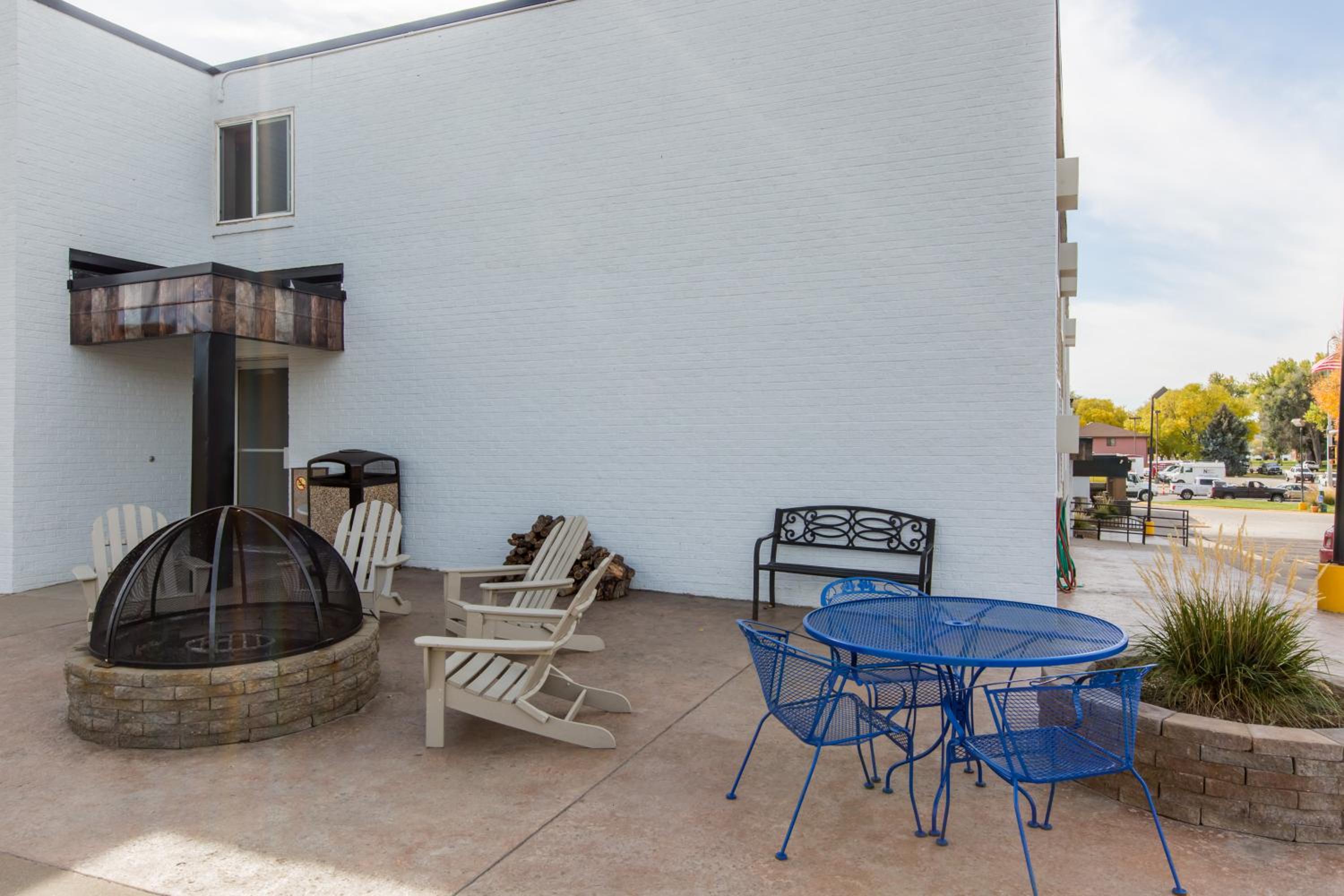 Pierre Vacations - Days Inn by Wyndham Pierre - Property Image 11