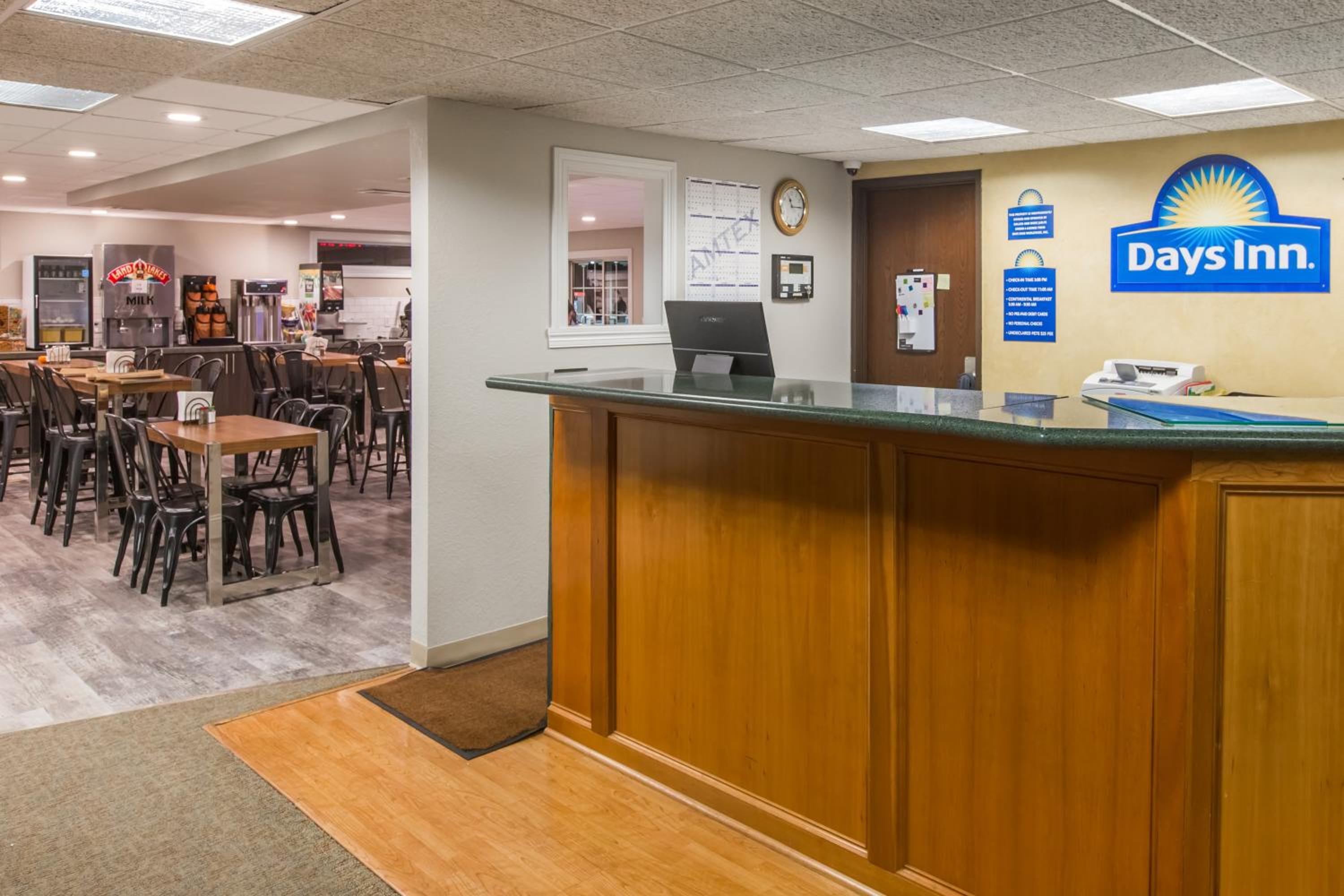 Pierre Vacations - Days Inn by Wyndham Pierre - Property Image 9