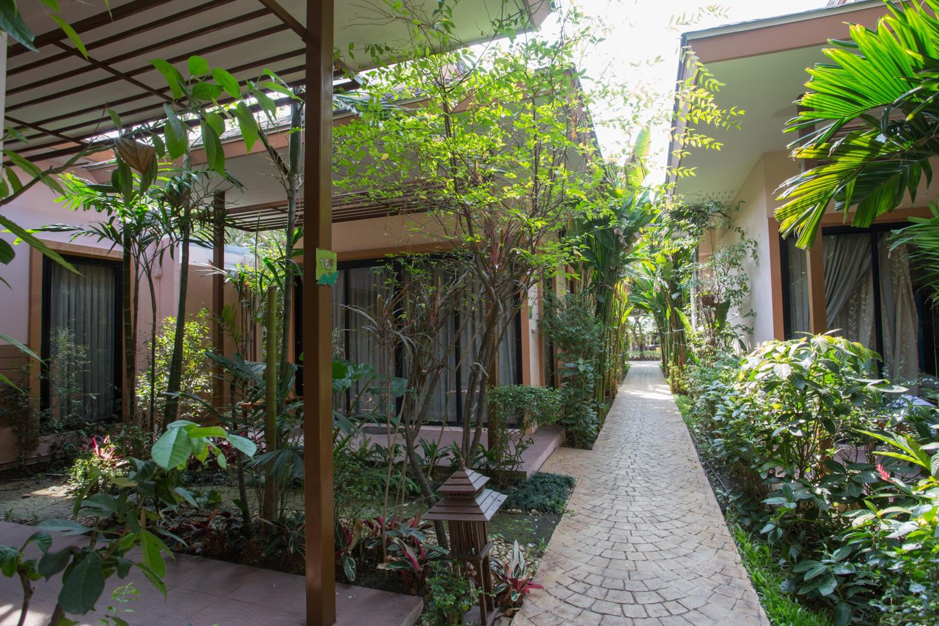 PloyKhumThong Boutique Resort