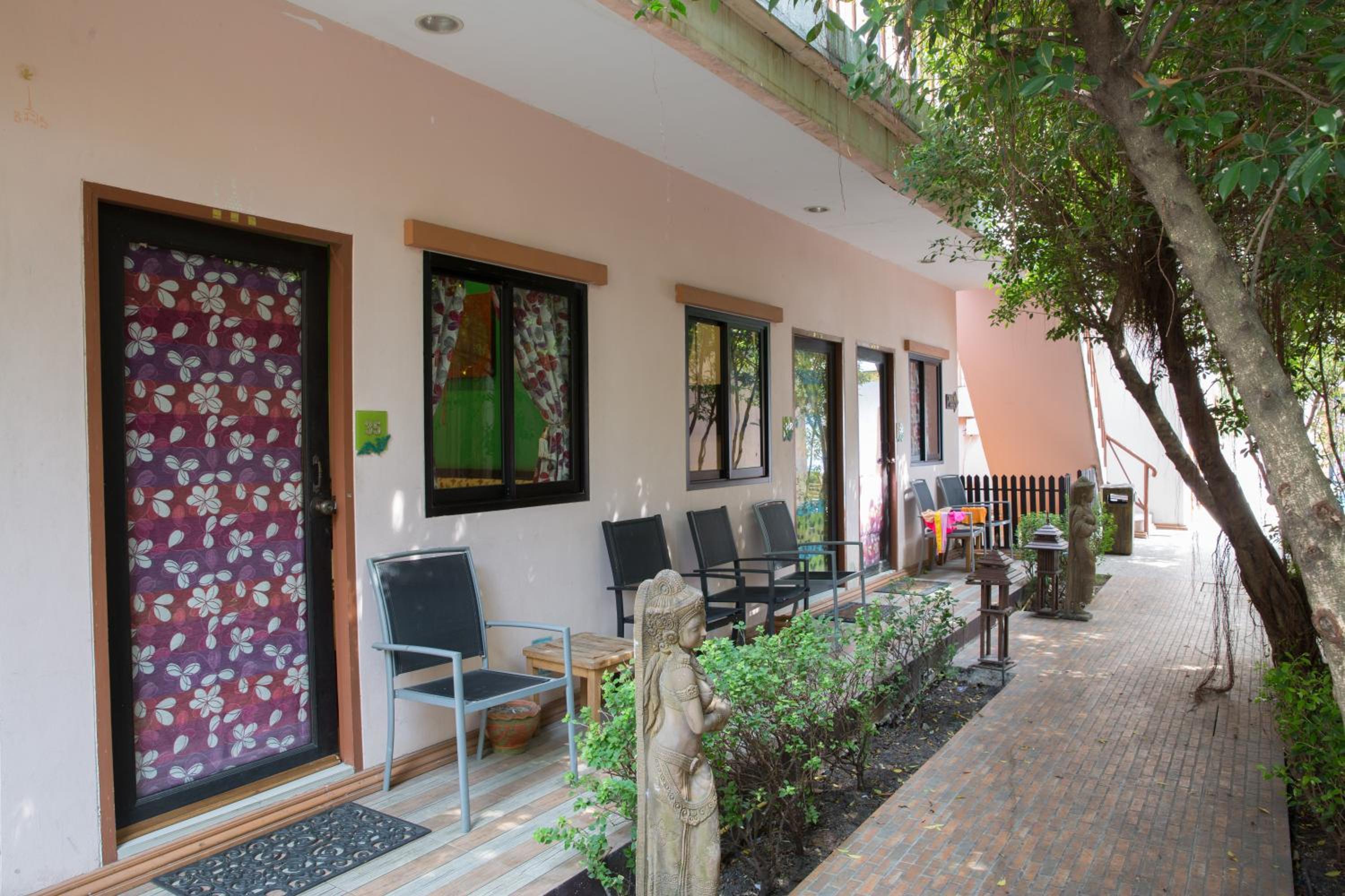 PloyKhumThong Boutique Resort