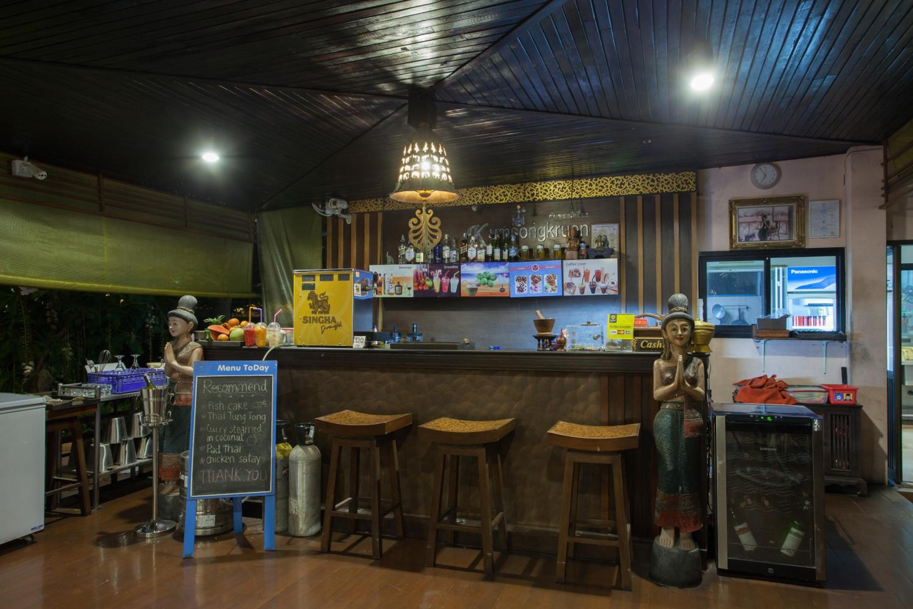 PloyKhumThong Boutique Resort