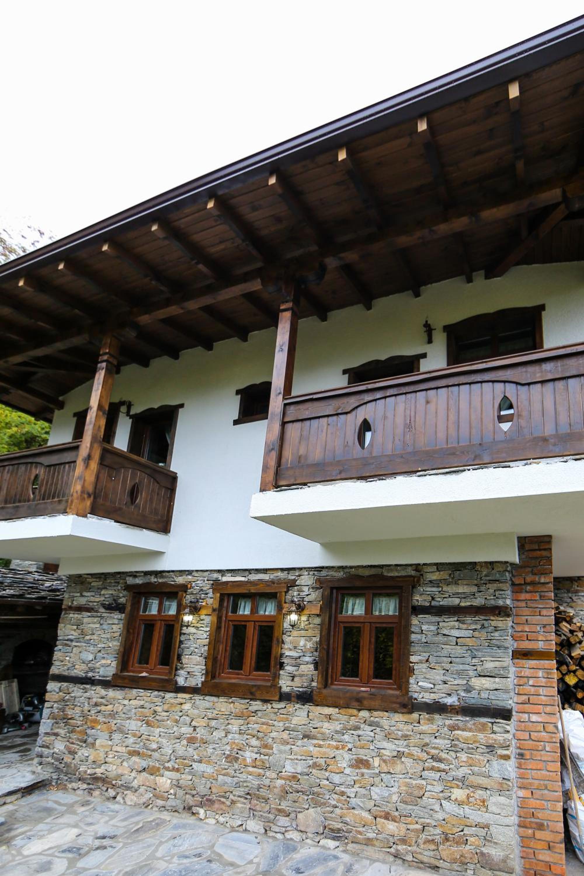 Yancheva Guest House